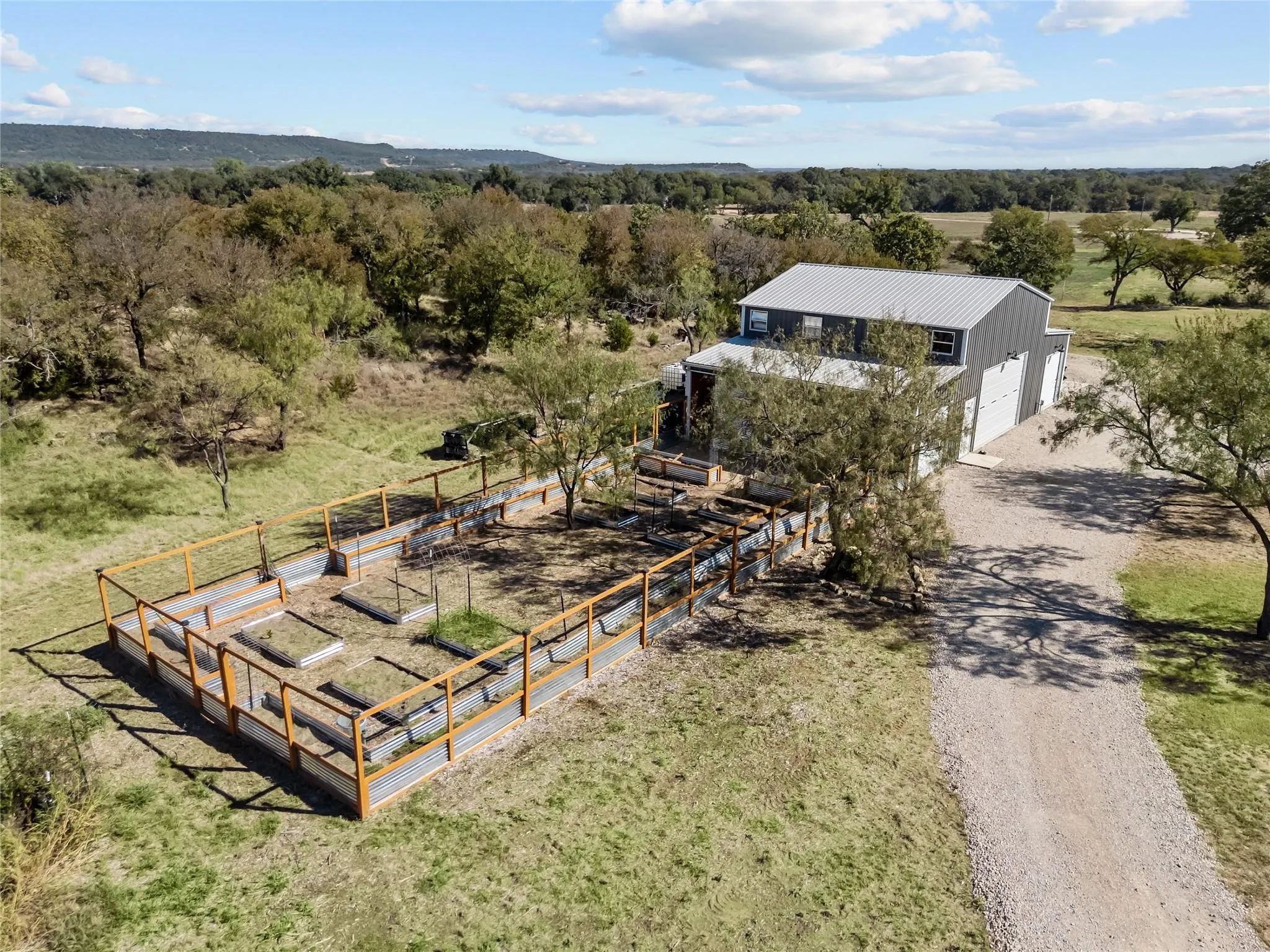 Single Family Residence For Sale in Palo Pinto County , 805 Carter Lane, Santo, Texas 76472, 4 Bedroom, 3 Bathroom, 2 Garage spaces, 1,967 Sqft, built in 2023, mls#21376030, Real Estate Agent in Santo, Homes For Sale in Palo Pinto county, Homes For Sale in Santo, Realtor in Santo Texas, Real Estate Brokerage Independent Realty Texas, Luminita Cordes Realtor