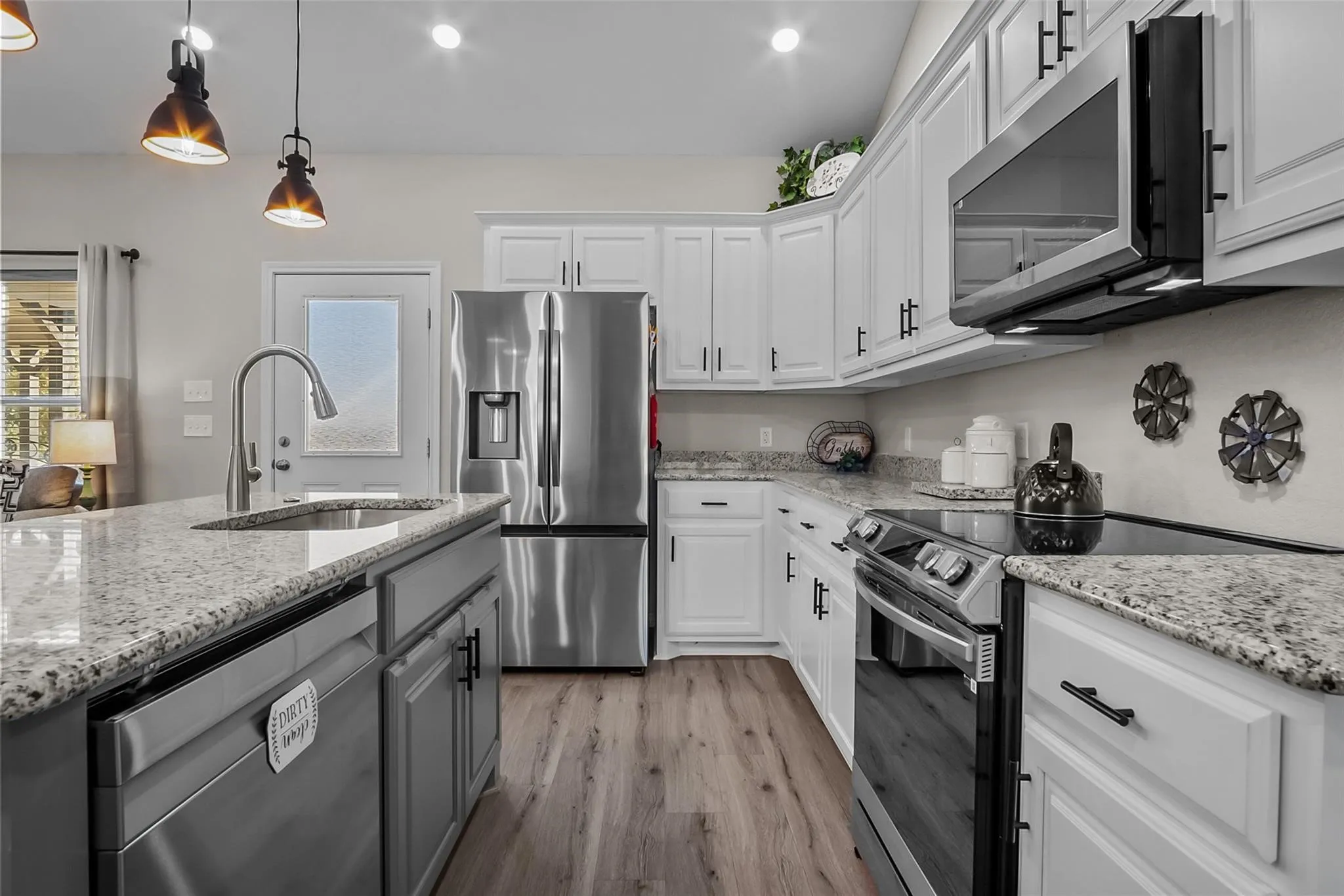 Single Family Residence For Sale in Palo Pinto County , 805 Carter Lane, Santo, Texas 76472, 4 Bedroom, 3 Bathroom, 2 Garage spaces, 1,967 Sqft, built in 2023, mls#21376030, Real Estate Agent in Santo, Homes For Sale in Palo Pinto county, Homes For Sale in Santo, Realtor in Santo Texas, Real Estate Brokerage Independent Realty Texas, Luminita Cordes Realtor