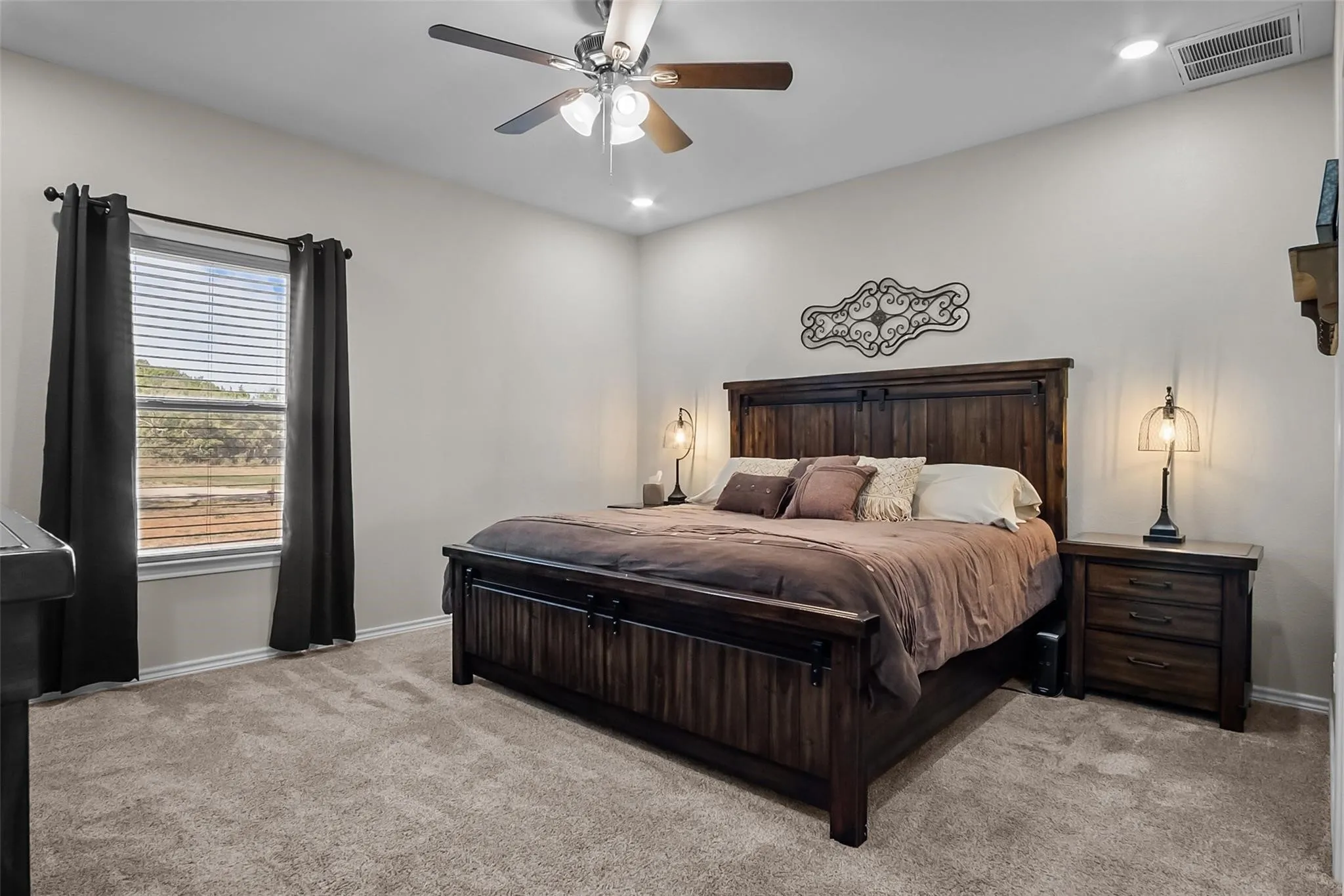 Single Family Residence For Sale in Palo Pinto County , 805 Carter Lane, Santo, Texas 76472, 4 Bedroom, 3 Bathroom, 2 Garage spaces, 1,967 Sqft, built in 2023, mls#21376030, Real Estate Agent in Santo, Homes For Sale in Palo Pinto county, Homes For Sale in Santo, Realtor in Santo Texas, Real Estate Brokerage Independent Realty Texas, Luminita Cordes Realtor