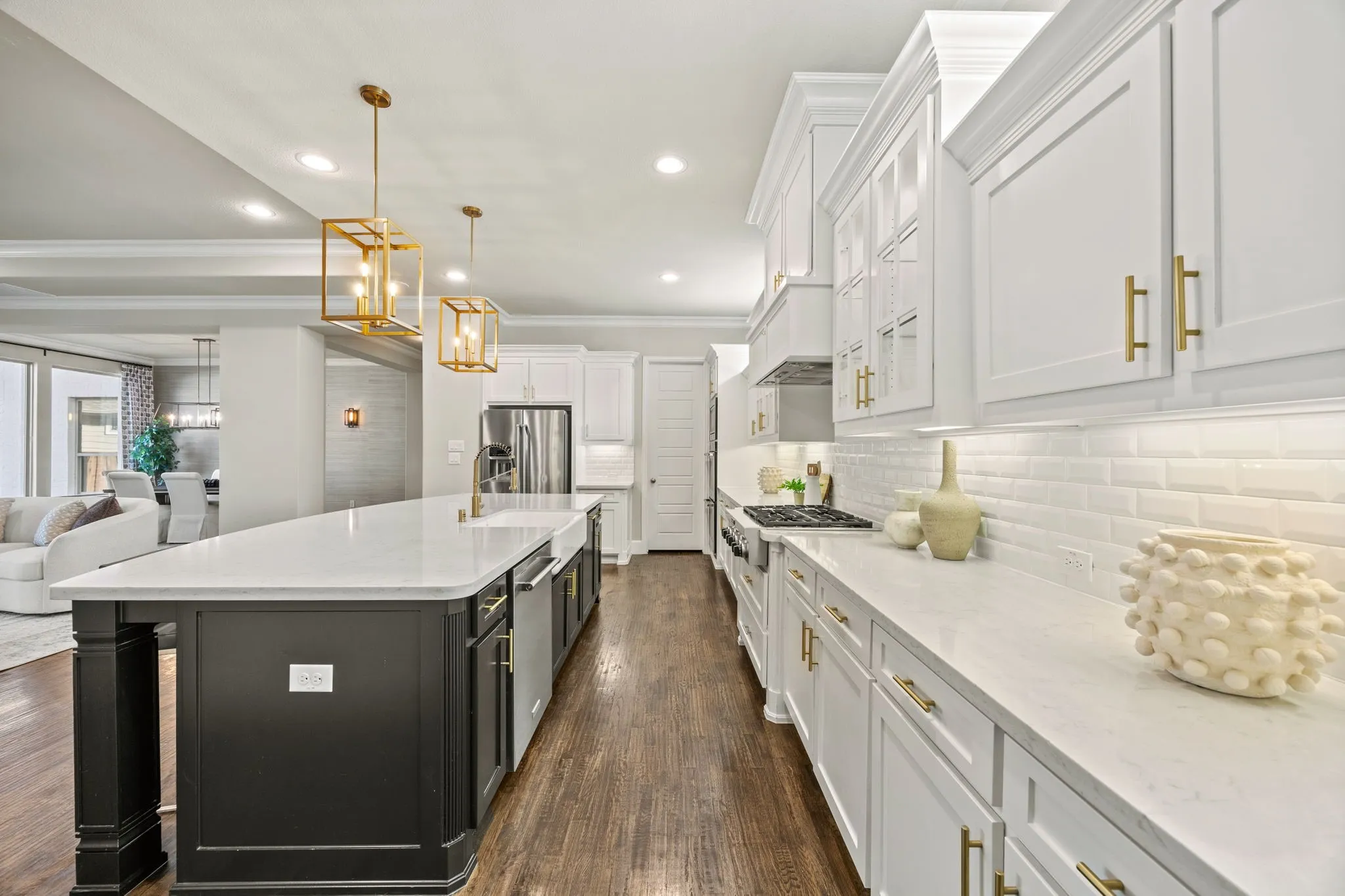 Single Family Residence For Sale in Denton County , 3857 Mashpee Street, Frisco, Texas 75034, 5 Bedroom, 6 Bathroom, 3 Garage spaces, 4,589 Sqft, built in 2017, mls#21375929, Real Estate Agent in Frisco, Homes For Sale in Denton county, Homes For Sale in Frisco, Realtor in Frisco Texas, Real Estate Brokerage Independent Realty Texas, Luminita Cordes Realtor