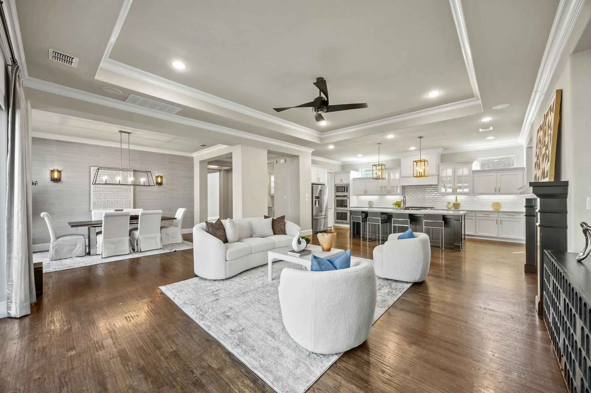 Single Family Residence For Sale in Denton County , 3857 Mashpee Street, Frisco, Texas 75034, 5 Bedroom, 6 Bathroom, 3 Garage spaces, 4,589 Sqft, built in 2017, mls#21375929, Real Estate Agent in Frisco, Homes For Sale in Denton county, Homes For Sale in Frisco, Realtor in Frisco Texas, Real Estate Brokerage Independent Realty Texas, Luminita Cordes Realtor