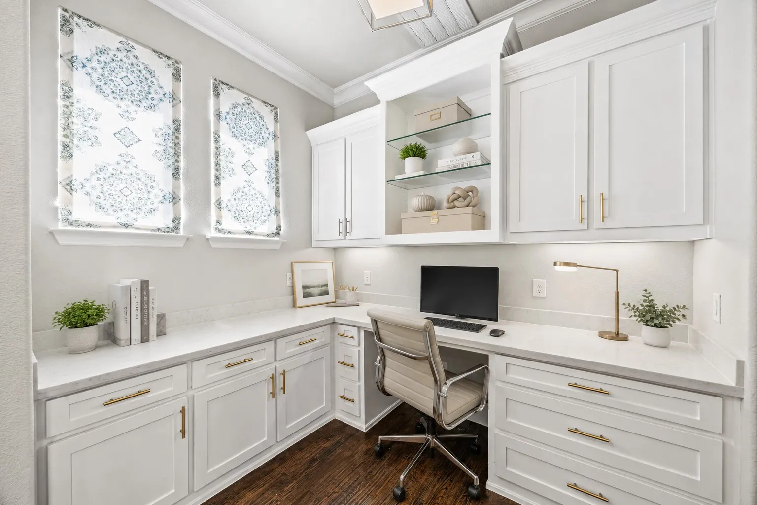 Single Family Residence For Sale in Denton County , 3857 Mashpee Street, Frisco, Texas 75034, 5 Bedroom, 6 Bathroom, 3 Garage spaces, 4,589 Sqft, built in 2017, mls#21375929, Real Estate Agent in Frisco, Homes For Sale in Denton county, Homes For Sale in Frisco, Realtor in Frisco Texas, Real Estate Brokerage Independent Realty Texas, Luminita Cordes Realtor