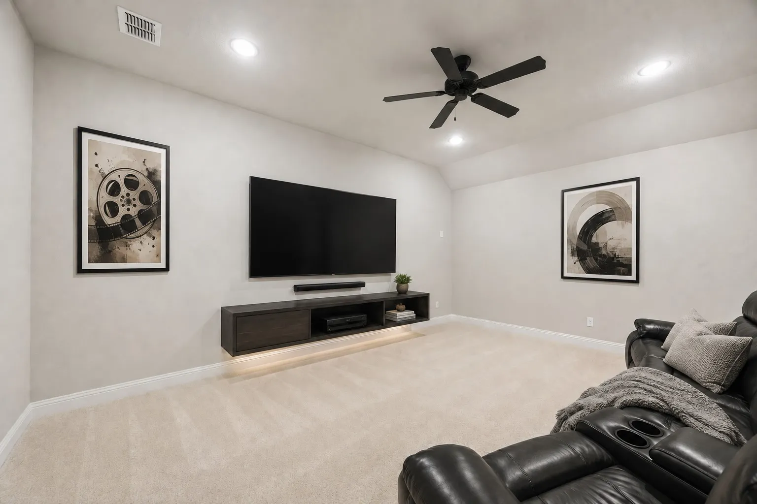 Single Family Residence For Sale in Denton County , 3857 Mashpee Street, Frisco, Texas 75034, 5 Bedroom, 6 Bathroom, 3 Garage spaces, 4,589 Sqft, built in 2017, mls#21375929, Real Estate Agent in Frisco, Homes For Sale in Denton county, Homes For Sale in Frisco, Realtor in Frisco Texas, Real Estate Brokerage Independent Realty Texas, Luminita Cordes Realtor