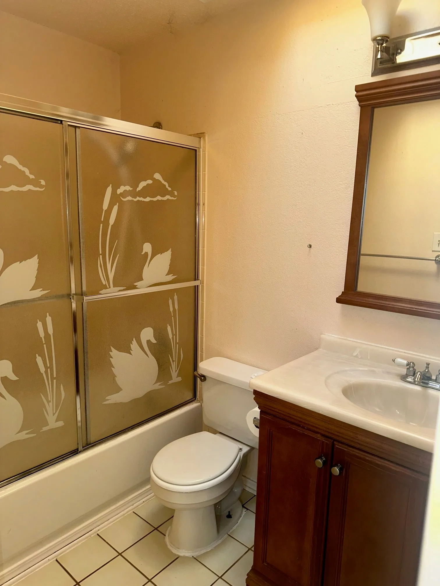 Single Family Residence For Rent in Dallas County , 3518 Hawaii Drive, Garland, Texas 75044, 3 Bedroom, 2 Bathroom, 2 Garage spaces, 1,338 Sqft, built in 1986, mls#21376032, Real Estate Agent in Garland, Homes For Rent in Dallas county, Homes For Rent in Garland, Realtor in Garland Texas, Real Estate Brokerage Independent Realty Texas, Luminita Cordes Realtor