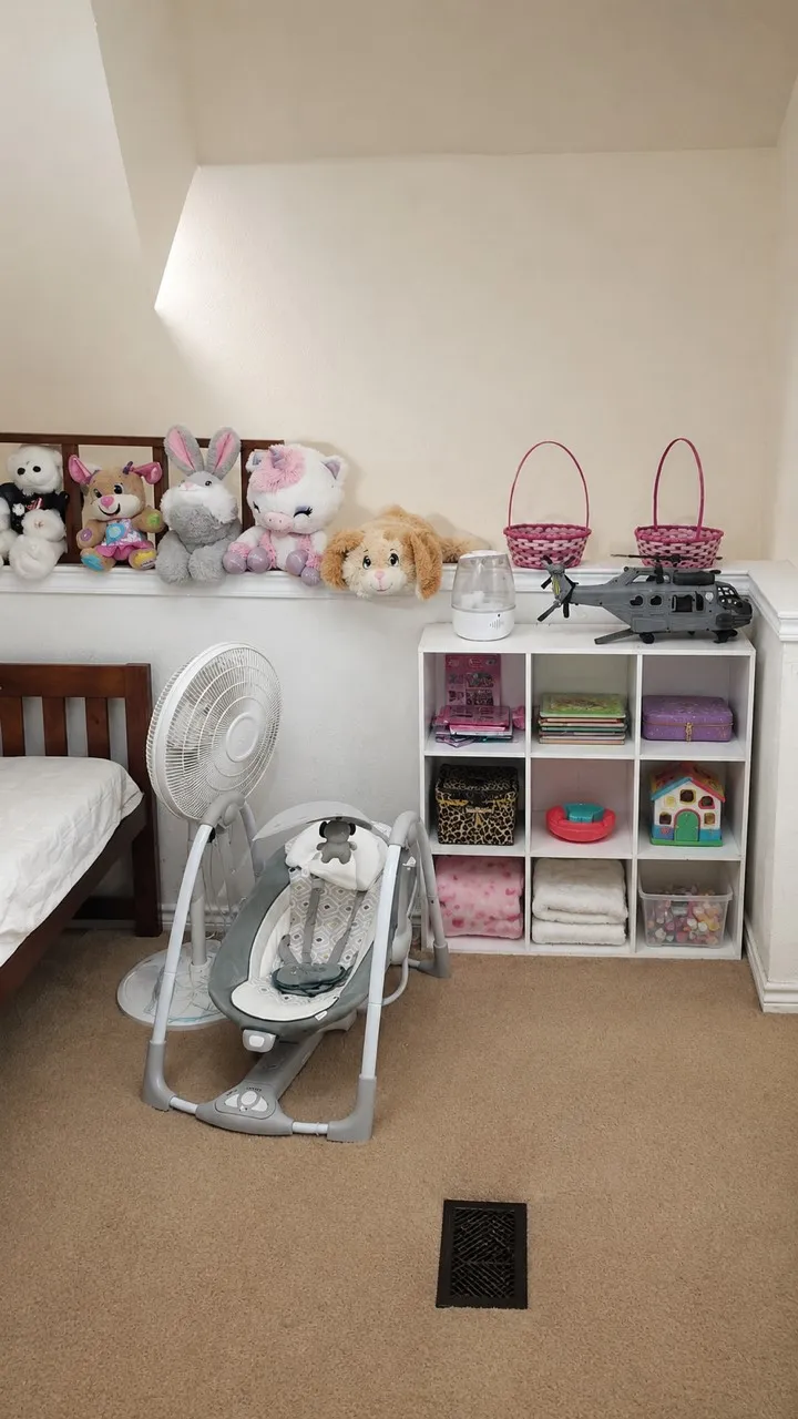 2nd floor loft area/bedroom