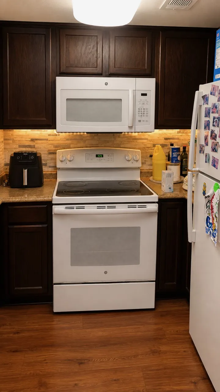 Condominium For Rent in Dallas County , 9829 Walnut Street O214, Dallas, Texas 75243, 2 Bedroom, 1 Bathroom, Garage spaces, 774 Sqft, built in 2015, mls#21368321, Real Estate Agent in Dallas, Homes For Rent in Dallas county, Homes For Rent in Dallas, Realtor in Dallas Texas, Real Estate Brokerage Independent Realty Texas, Luminita Cordes Realtor