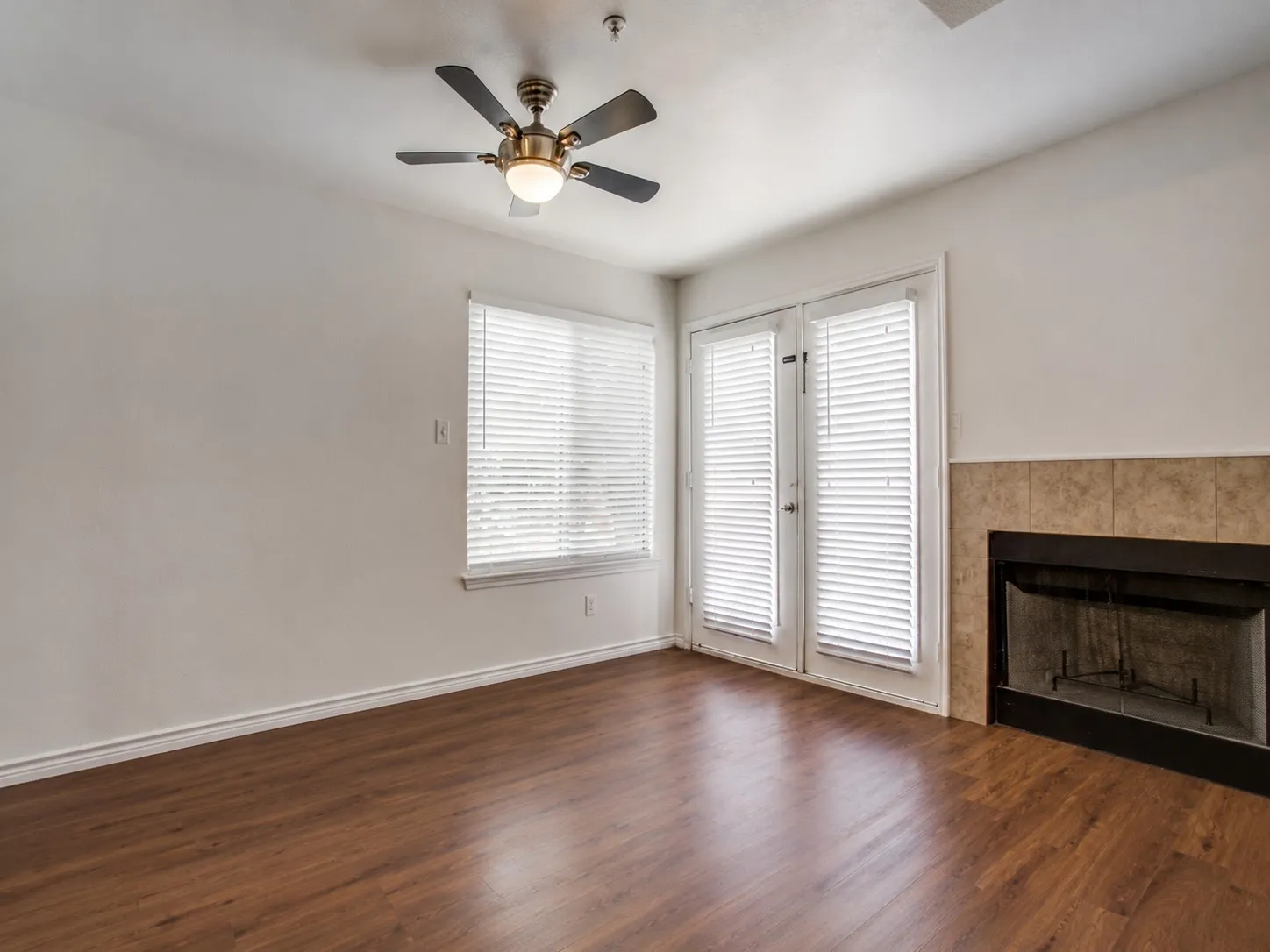 Stock photo, living room empty