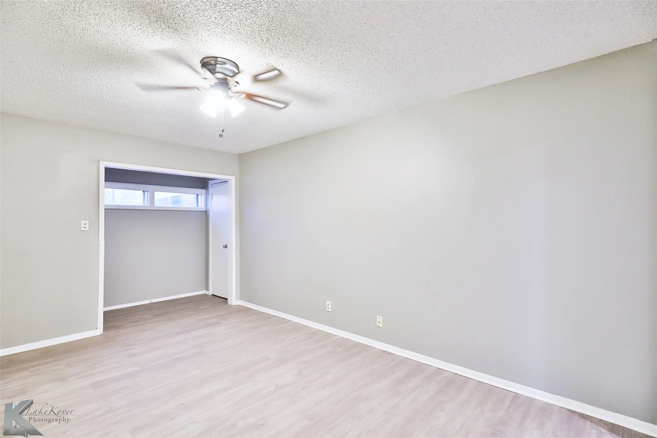 Single Family Residence For Rent in Taylor County , 1413 Westview Drive, Abilene, Texas 79603, 3 Bedroom, 2 Bathroom, Garage spaces, 1,785 Sqft, built in 1955, mls#21376039, Real Estate Agent in Abilene, Homes For Rent in Taylor county, Homes For Rent in Abilene, Realtor in Abilene Texas, Real Estate Brokerage Independent Realty Texas, Luminita Cordes Realtor