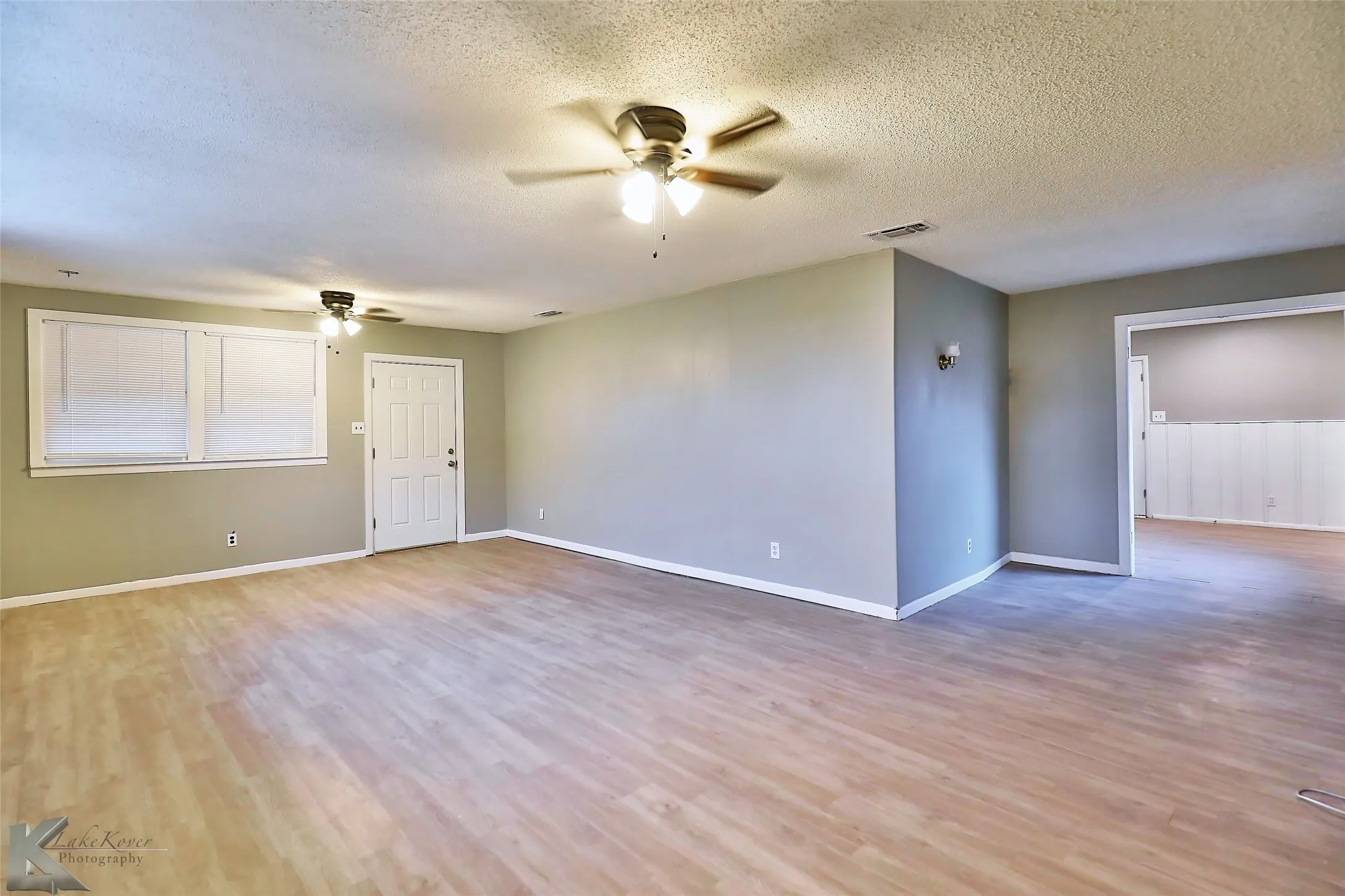 Single Family Residence For Rent in Taylor County , 1413 Westview Drive, Abilene, Texas 79603, 3 Bedroom, 2 Bathroom, Garage spaces, 1,785 Sqft, built in 1955, mls#21376039, Real Estate Agent in Abilene, Homes For Rent in Taylor county, Homes For Rent in Abilene, Realtor in Abilene Texas, Real Estate Brokerage Independent Realty Texas, Luminita Cordes Realtor