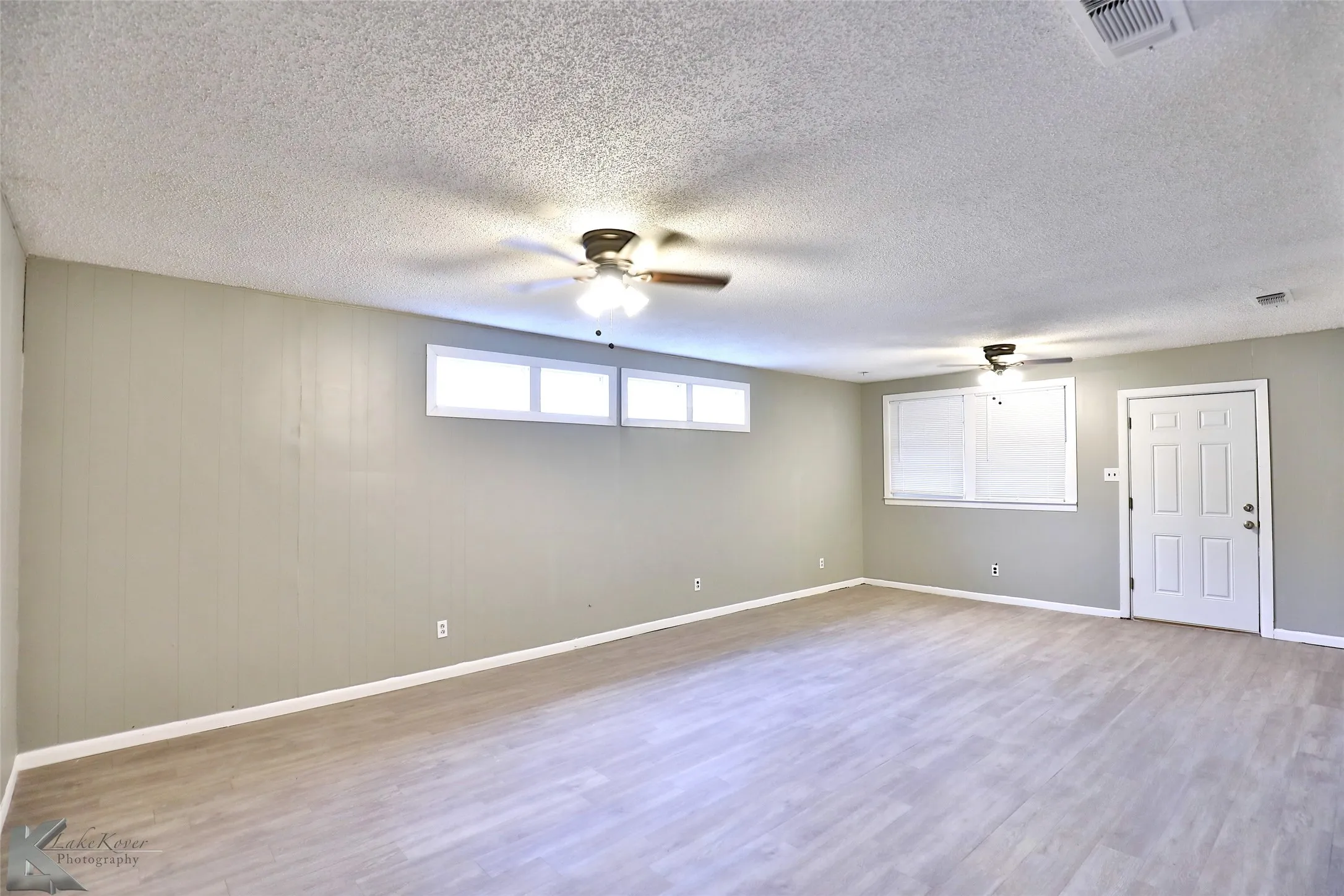 Single Family Residence For Rent in Taylor County , 1413 Westview Drive, Abilene, Texas 79603, 3 Bedroom, 2 Bathroom, Garage spaces, 1,785 Sqft, built in 1955, mls#21376039, Real Estate Agent in Abilene, Homes For Rent in Taylor county, Homes For Rent in Abilene, Realtor in Abilene Texas, Real Estate Brokerage Independent Realty Texas, Luminita Cordes Realtor