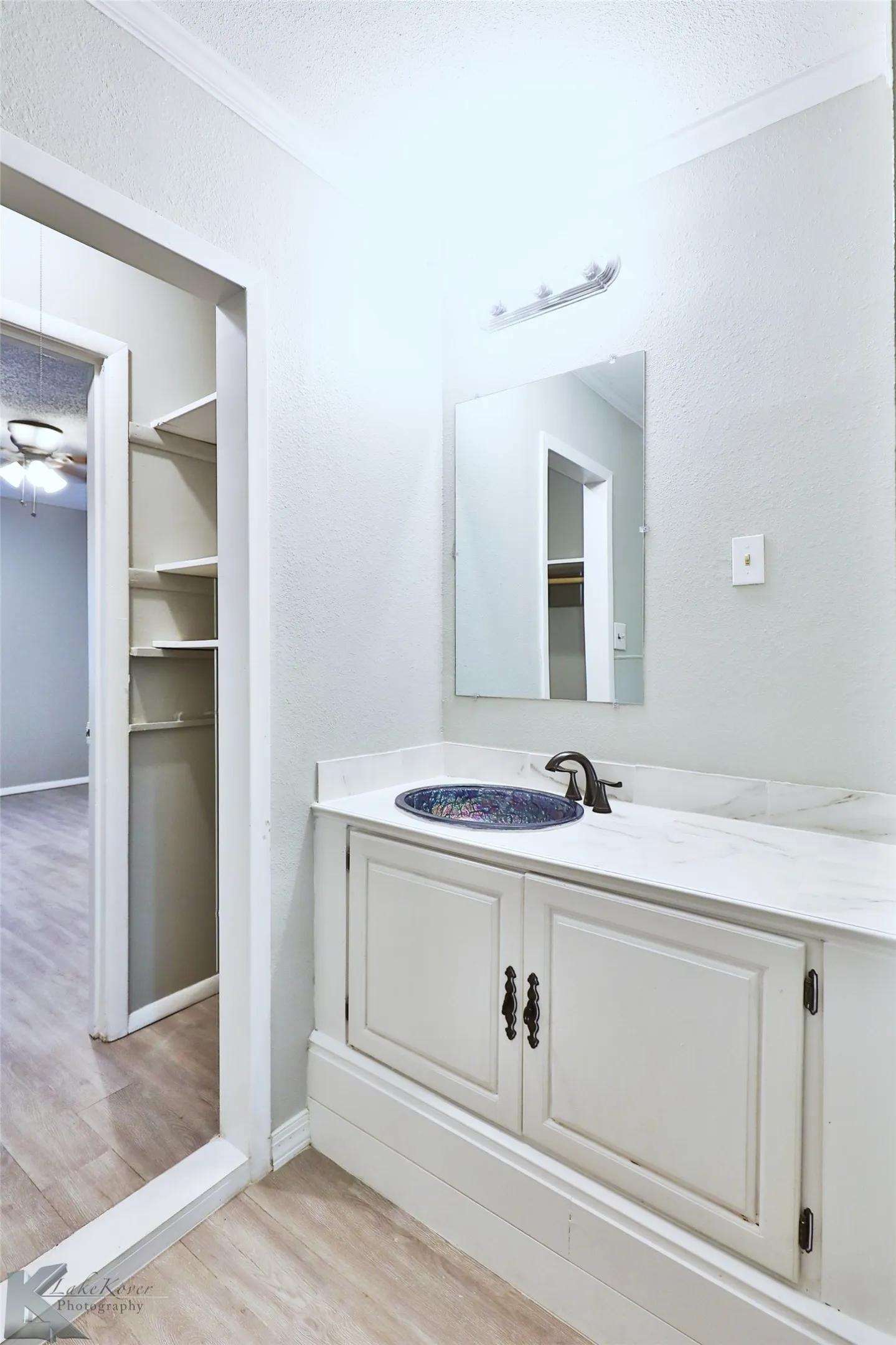 Single Family Residence For Rent in Taylor County , 1413 Westview Drive, Abilene, Texas 79603, 3 Bedroom, 2 Bathroom, Garage spaces, 1,785 Sqft, built in 1955, mls#21376039, Real Estate Agent in Abilene, Homes For Rent in Taylor county, Homes For Rent in Abilene, Realtor in Abilene Texas, Real Estate Brokerage Independent Realty Texas, Luminita Cordes Realtor