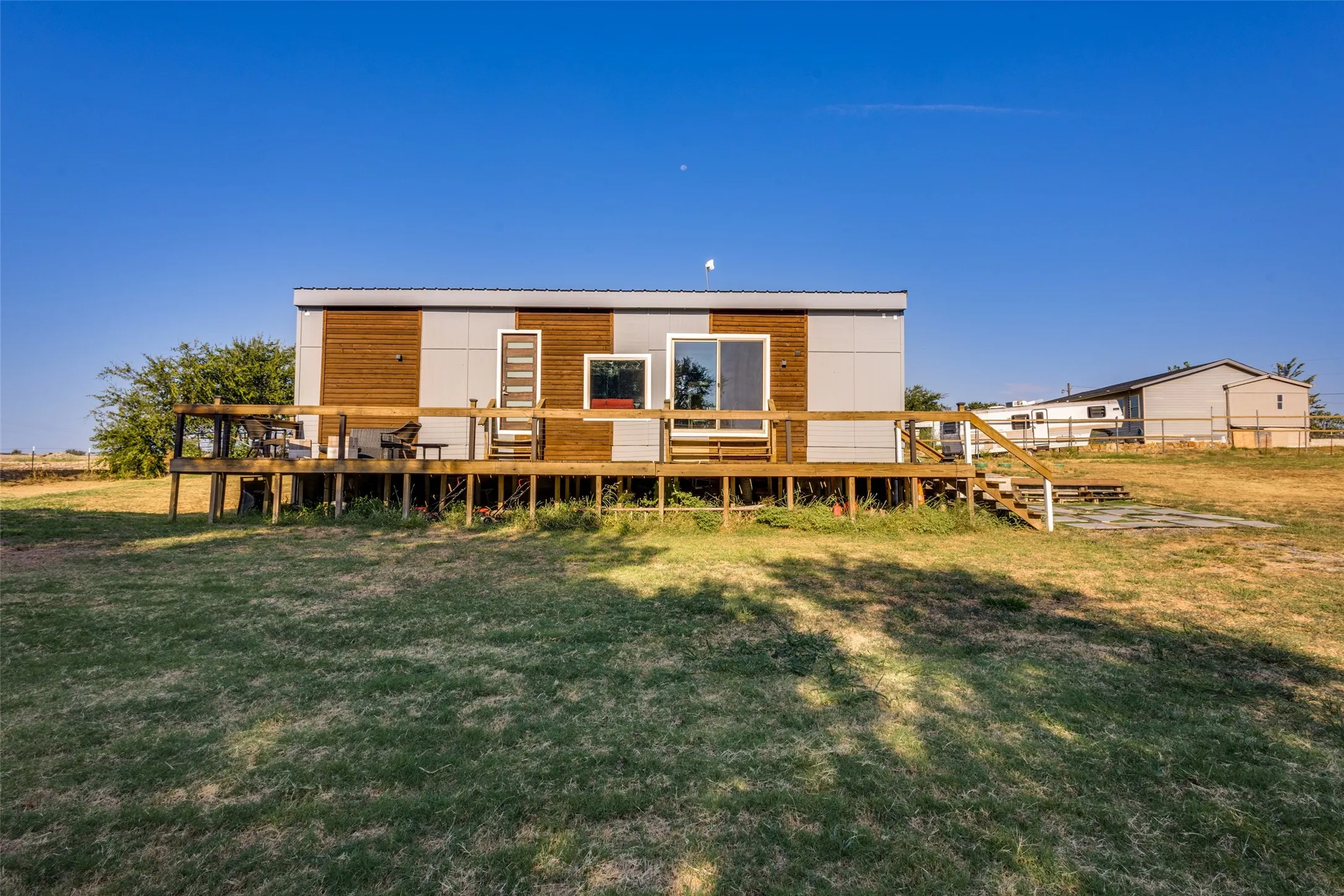 Single Family Residence For Sale in Collin County , 10712 Sunrise Hill Road, Princeton, Texas 75407, 2 Bedroom, 3 Bathroom, Garage spaces, 1,476 Sqft, built in 2023, mls#21371827, Real Estate Agent in Princeton, Homes For Sale in Collin county, Homes For Sale in Princeton, Realtor in Princeton Texas, Real Estate Brokerage Independent Realty Texas, Luminita Cordes Realtor