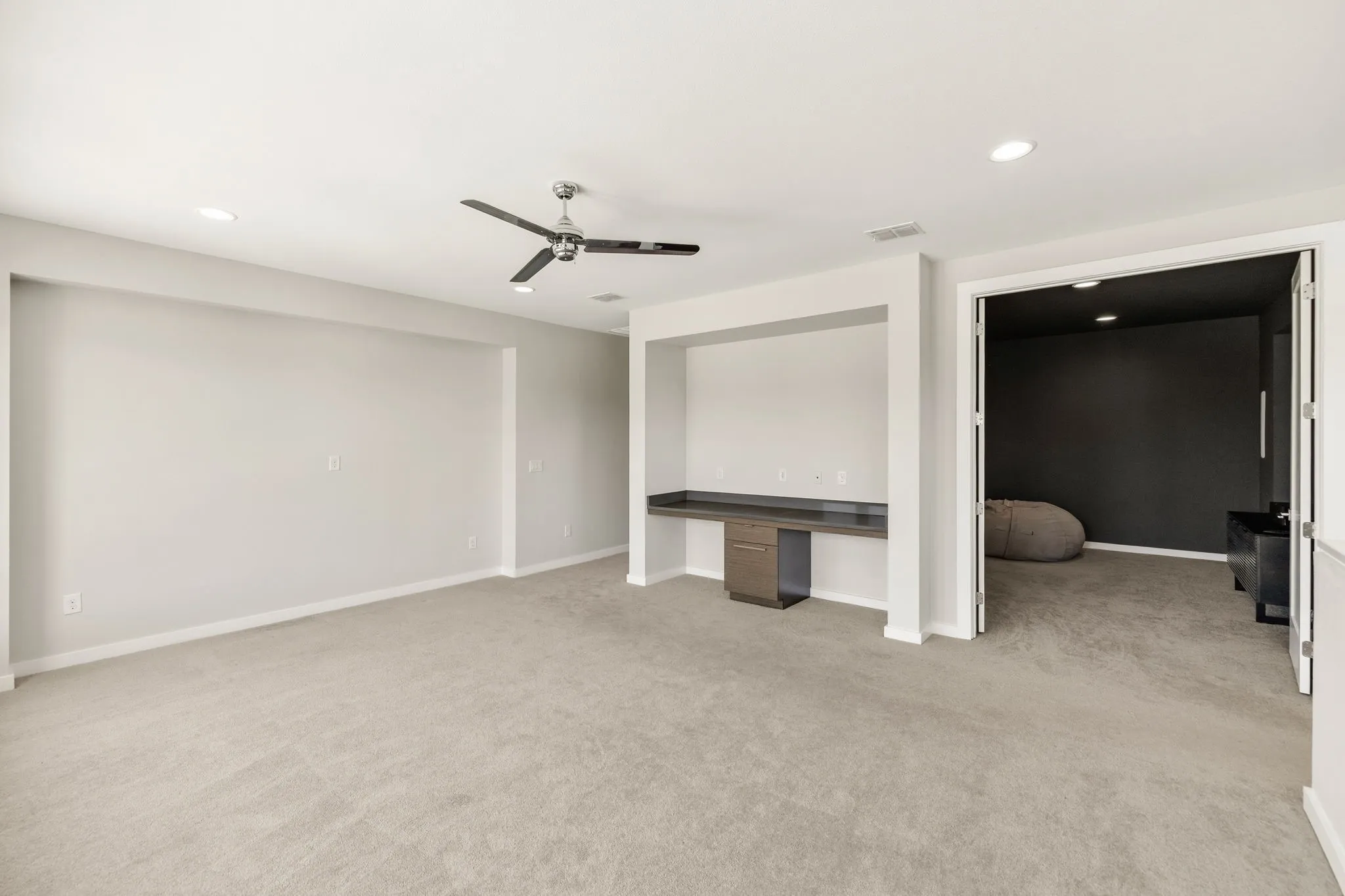 Single Family Residence For Sale in Denton County , 5118 Statesman Lane, Frisco, Texas 75036, 5 Bedroom, 6 Bathroom, 3 Garage spaces, 4,232 Sqft, built in 2016, mls#21373900, Real Estate Agent in Frisco, Homes For Sale in Denton county, Homes For Sale in Frisco, Realtor in Frisco Texas, Real Estate Brokerage Independent Realty Texas, Luminita Cordes Realtor