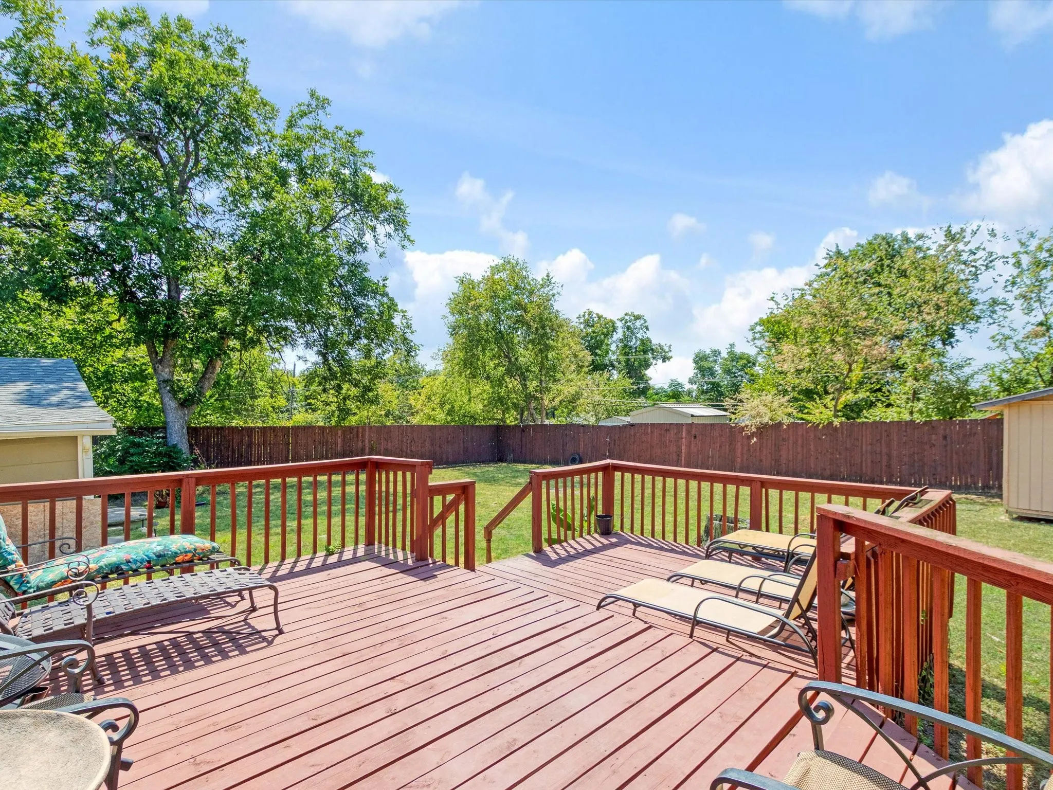Single Family Residence For Sale in Tarrant County , 3024 Purington Avenue, Fort Worth, Texas 76103, 4 Bedroom, 2 Bathroom, 2 Garage spaces, 1,408 Sqft, built in 1927, mls#21362353, Real Estate Agent in Fort Worth, Homes For Sale in Tarrant county, Homes For Sale in Fort Worth, Realtor in Fort Worth Texas, Real Estate Brokerage Independent Realty Texas, Luminita Cordes Realtor
