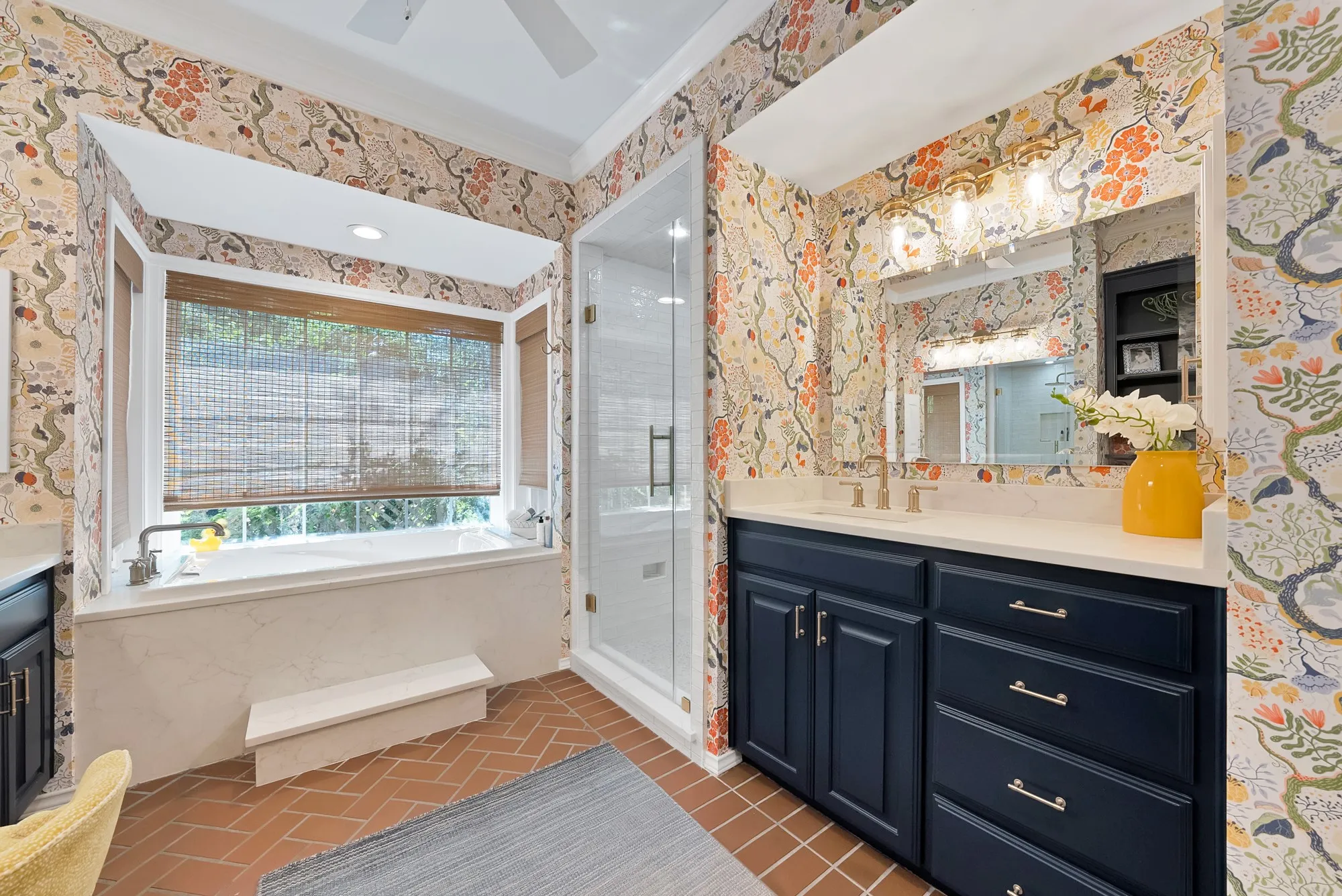 Single Family Residence For Sale in Tarrant County , 3008 Cambridge Drive, Arlington, Texas 76013, 4 Bedroom, 3 Bathroom, 2 Garage spaces, 2,833 Sqft, built in 1966, mls#21374995, Real Estate Agent in Arlington, Homes For Sale in Tarrant county, Homes For Sale in Arlington, Realtor in Arlington Texas, Real Estate Brokerage Independent Realty Texas, Luminita Cordes Realtor