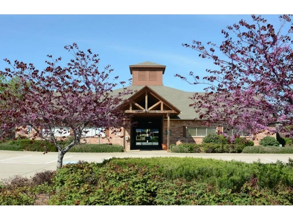 Single Family Residence For Rent in Denton County , 3300 Glen Crest Lane, Denton, Texas 76208, 4 Bedroom, 2 Bathroom, 2 Garage spaces, 2,045 Sqft, built in 2013, mls#21376042, Real Estate Agent in Denton, Homes For Rent in Denton county, Homes For Rent in Denton, Realtor in Denton Texas, Real Estate Brokerage Independent Realty Texas, Luminita Cordes Realtor