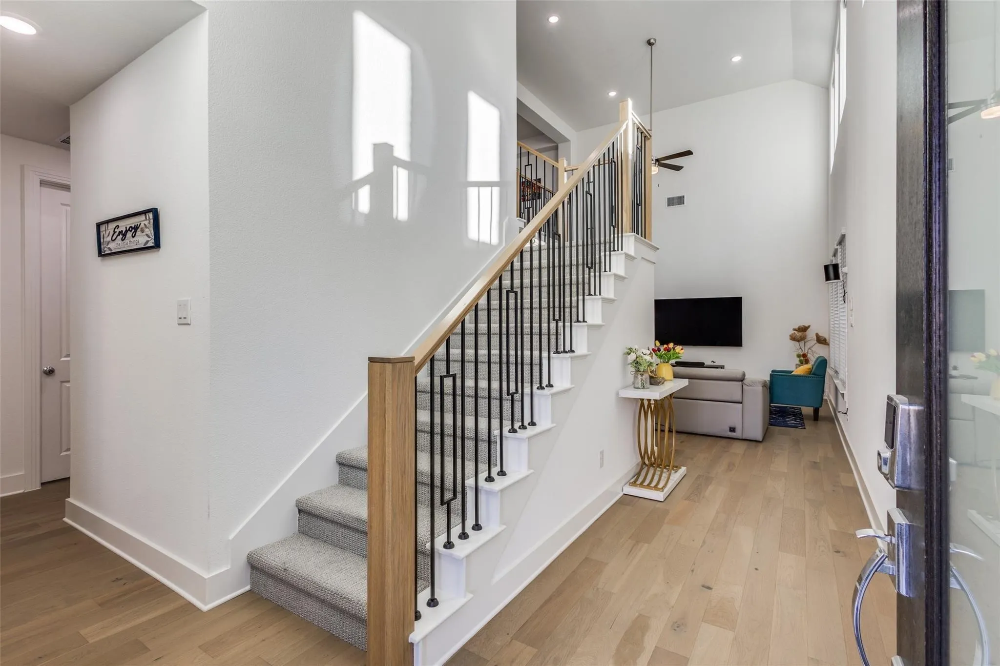 Single Family Residence For Sale in Collin County , 1700 Palo Duro Way, Celina, Texas 75009, 4 Bedroom, 3 Bathroom, 2 Garage spaces, 2,454 Sqft, built in 2024, mls#21376046, Real Estate Agent in Celina, Homes For Sale in Collin county, Homes For Sale in Celina, Realtor in Celina Texas, Real Estate Brokerage Independent Realty Texas, Luminita Cordes Realtor