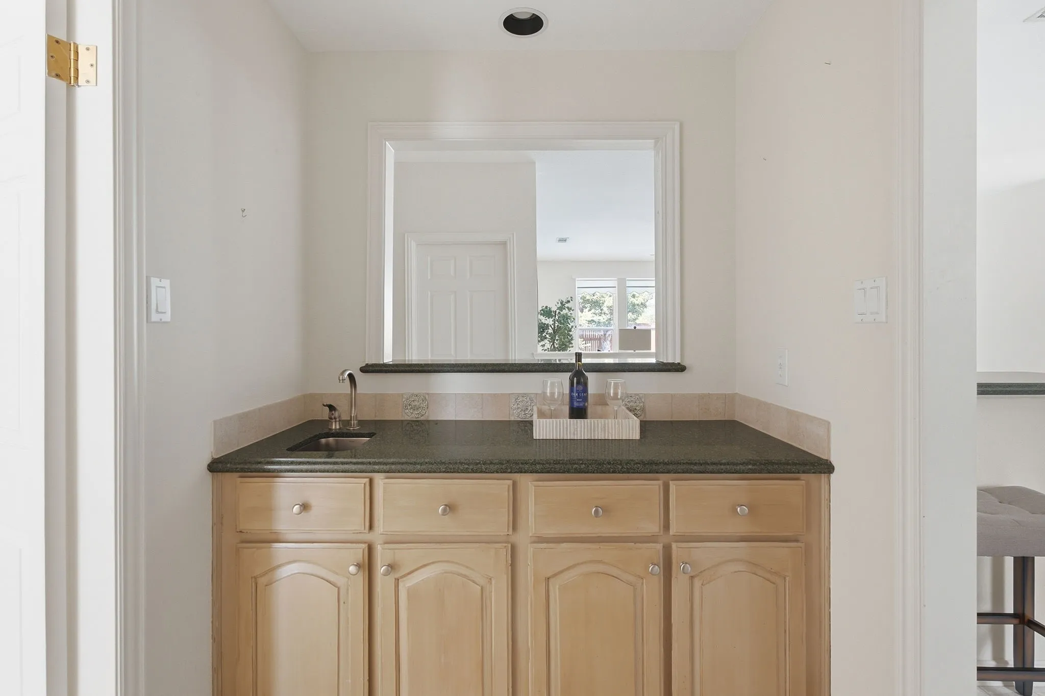 Single Family Residence For Sale in Collin County , 657 Oakdale Drive, Plano, Texas 75025, 4 Bedroom, 4 Bathroom, 3 Garage spaces, 3,845 Sqft, built in 1990, mls#21365272, Real Estate Agent in Plano, Homes For Sale in Collin county, Homes For Sale in Plano, Realtor in Plano Texas, Real Estate Brokerage Independent Realty Texas, Luminita Cordes Realtor