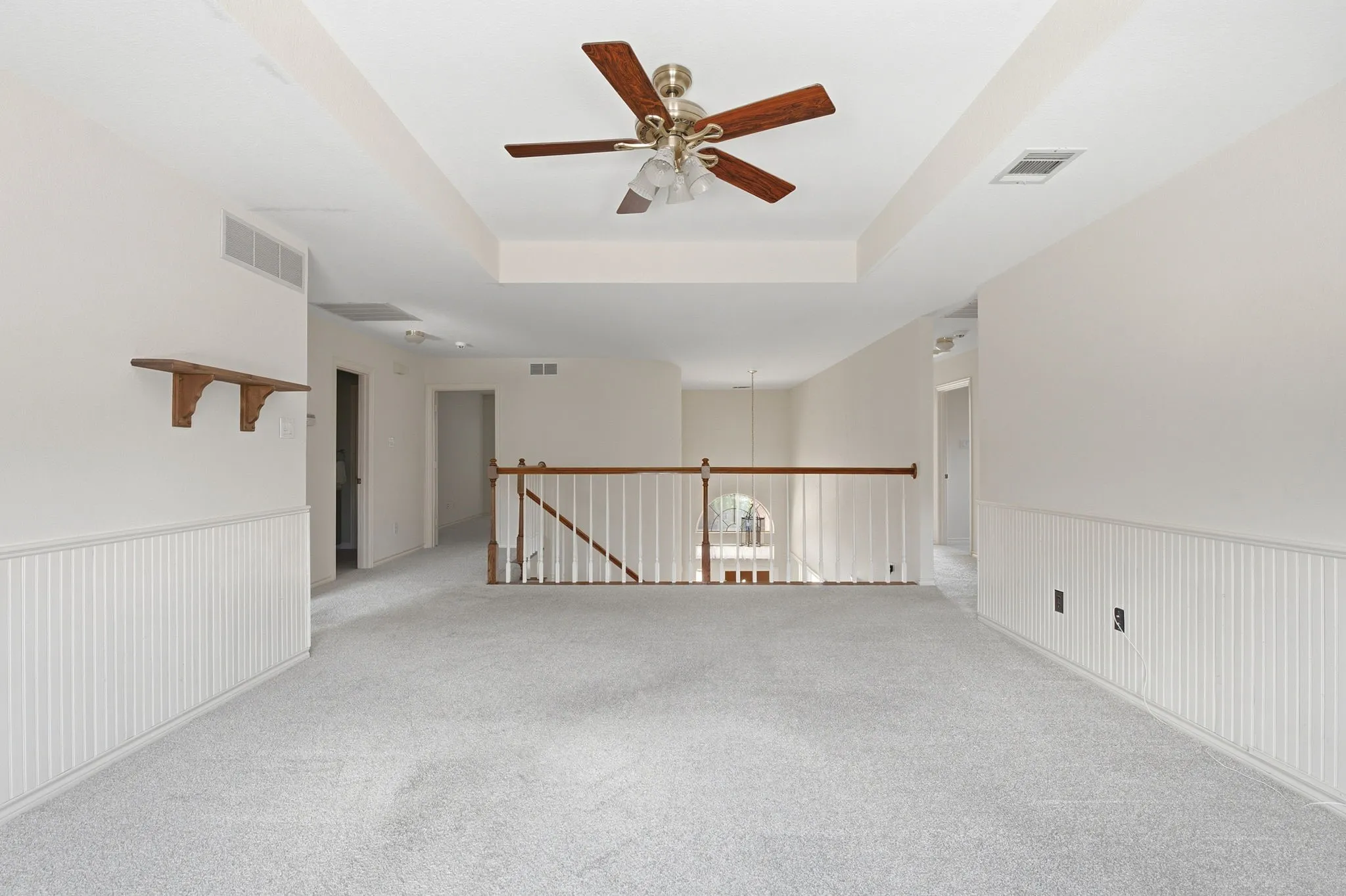 Single Family Residence For Sale in Collin County , 657 Oakdale Drive, Plano, Texas 75025, 4 Bedroom, 4 Bathroom, 3 Garage spaces, 3,845 Sqft, built in 1990, mls#21365272, Real Estate Agent in Plano, Homes For Sale in Collin county, Homes For Sale in Plano, Realtor in Plano Texas, Real Estate Brokerage Independent Realty Texas, Luminita Cordes Realtor