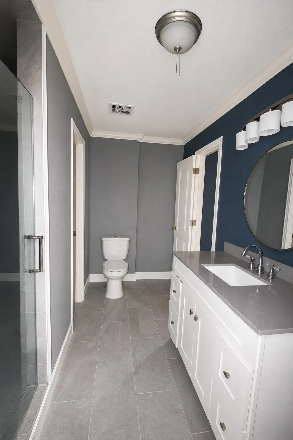 SECONDARY BATH