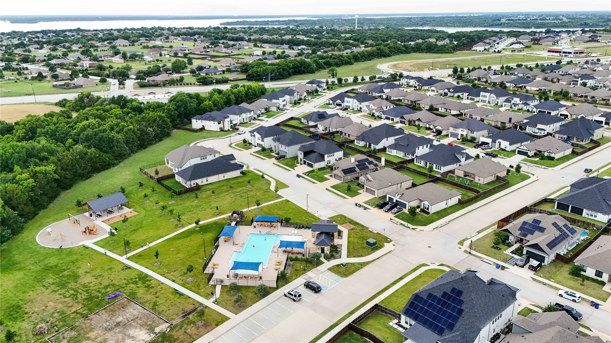 Single Family Residence For Rent in Collin County , 354 Rock Acre Drive, Lavon, Texas 75166, 4 Bedroom, 2 Bathroom, 2 Garage spaces, 2,700 Sqft, built in 2022, mls#21376059, Real Estate Agent in Lavon, Homes For Rent in Collin county, Homes For Rent in Lavon, Realtor in Lavon Texas, Real Estate Brokerage Independent Realty Texas, Luminita Cordes Realtor