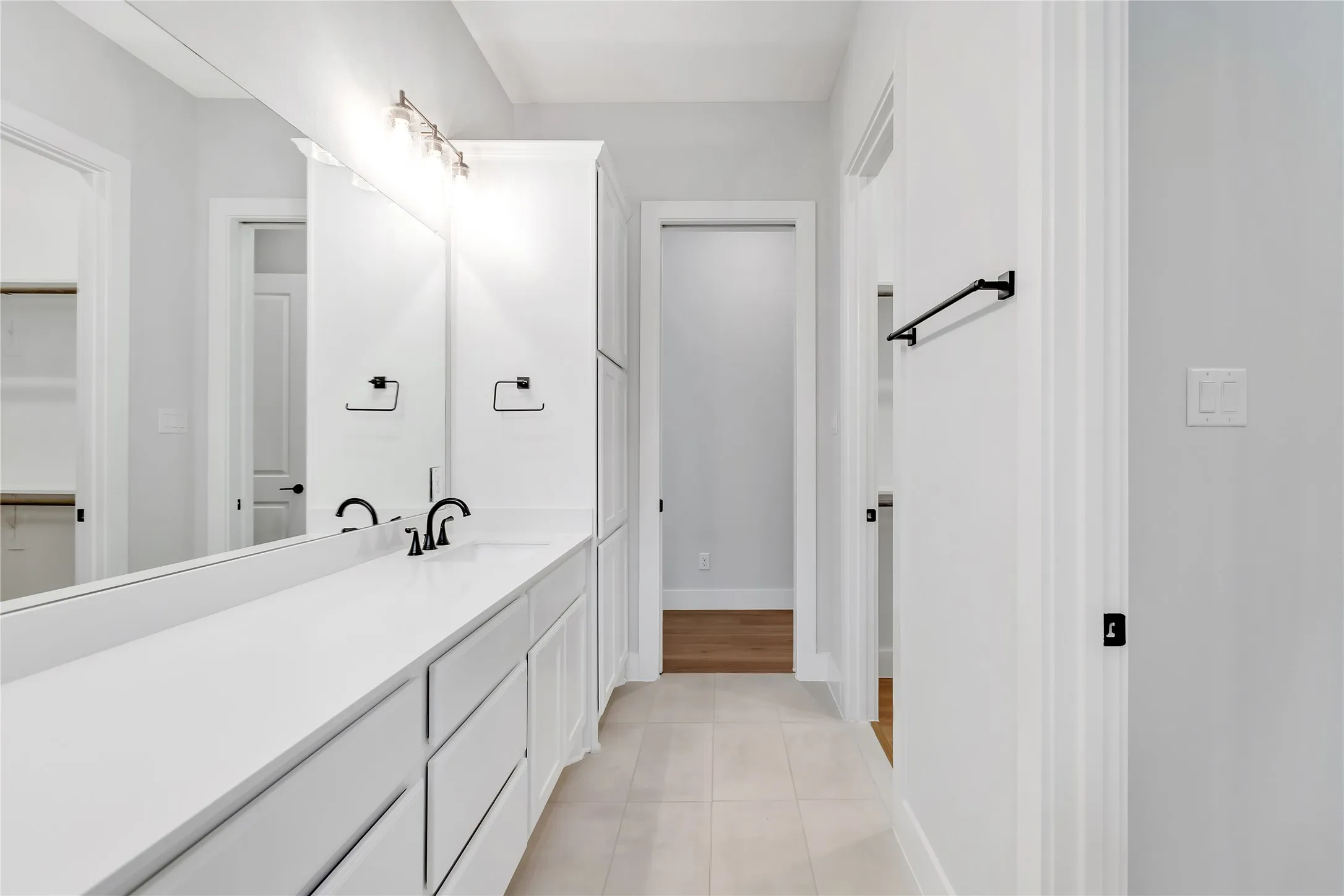 Townhouse For Rent in Denton County , 4345 Newman Boulevard, Frisco, Texas 75033, 3 Bedroom, 3 Bathroom, 1 Garage spaces, 2,395 Sqft, built in 2025, mls#21376064, Real Estate Agent in Frisco, Homes For Rent in Denton county, Homes For Rent in Frisco, Realtor in Frisco Texas, Real Estate Brokerage Independent Realty Texas, Luminita Cordes Realtor