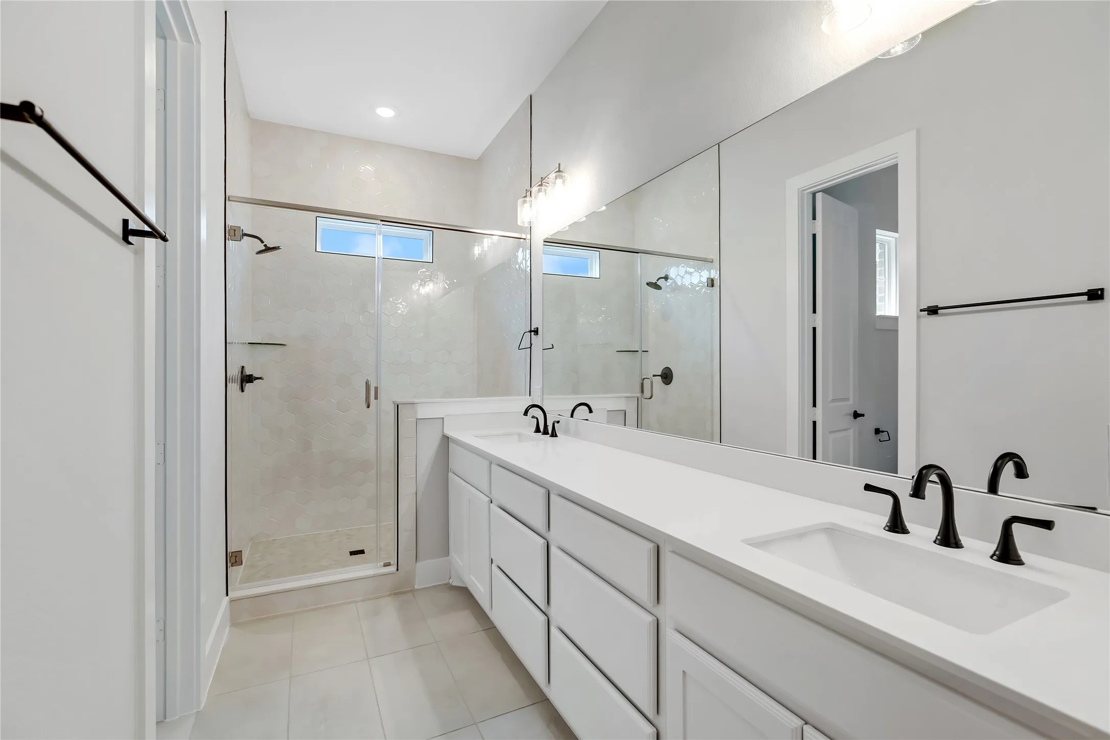 Townhouse For Rent in Denton County , 4345 Newman Boulevard, Frisco, Texas 75033, 3 Bedroom, 3 Bathroom, 1 Garage spaces, 2,395 Sqft, built in 2025, mls#21376064, Real Estate Agent in Frisco, Homes For Rent in Denton county, Homes For Rent in Frisco, Realtor in Frisco Texas, Real Estate Brokerage Independent Realty Texas, Luminita Cordes Realtor