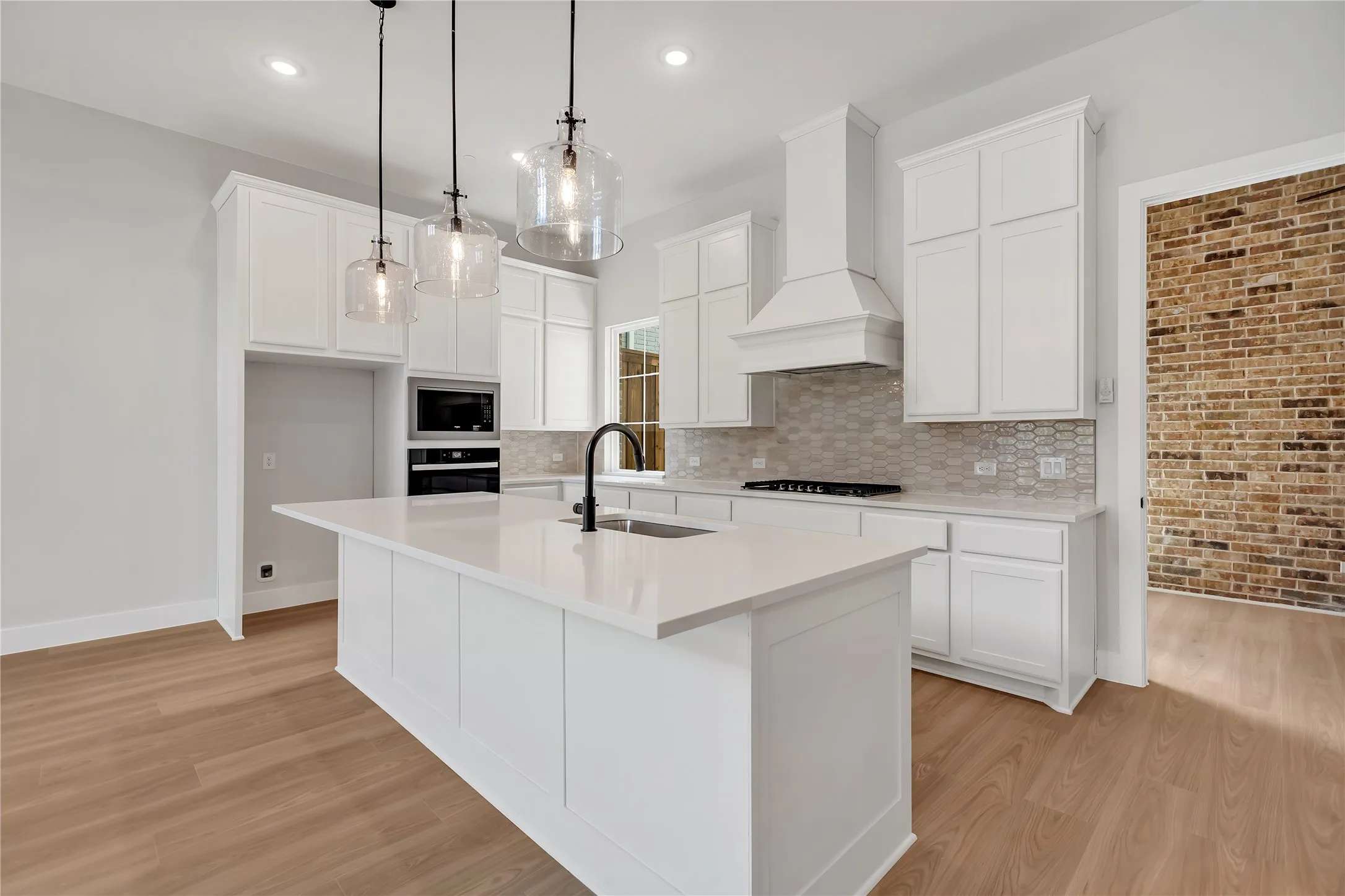 Townhouse For Rent in Denton County , 4345 Newman Boulevard, Frisco, Texas 75033, 3 Bedroom, 3 Bathroom, 1 Garage spaces, 2,395 Sqft, built in 2025, mls#21376064, Real Estate Agent in Frisco, Homes For Rent in Denton county, Homes For Rent in Frisco, Realtor in Frisco Texas, Real Estate Brokerage Independent Realty Texas, Luminita Cordes Realtor