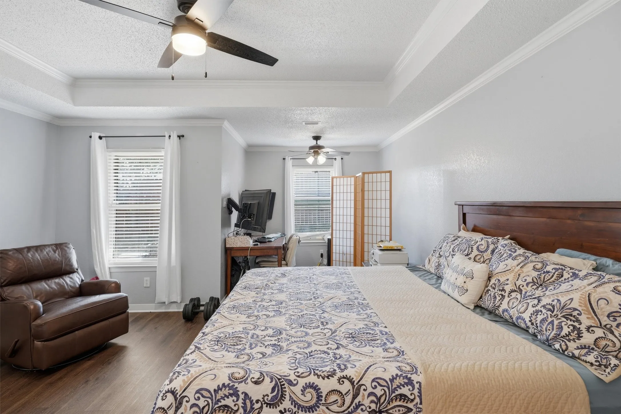 Single Family Residence For Sale in Tarrant County , 7501 Meadowside Road, Fort Worth, Texas 76132, 4 Bedroom, 2 Bathroom, 2 Garage spaces, 2,418 Sqft, built in 1992, mls#21376057, Real Estate Agent in Fort Worth, Homes For Sale in Tarrant county, Homes For Sale in Fort Worth, Realtor in Fort Worth Texas, Real Estate Brokerage Independent Realty Texas, Luminita Cordes Realtor