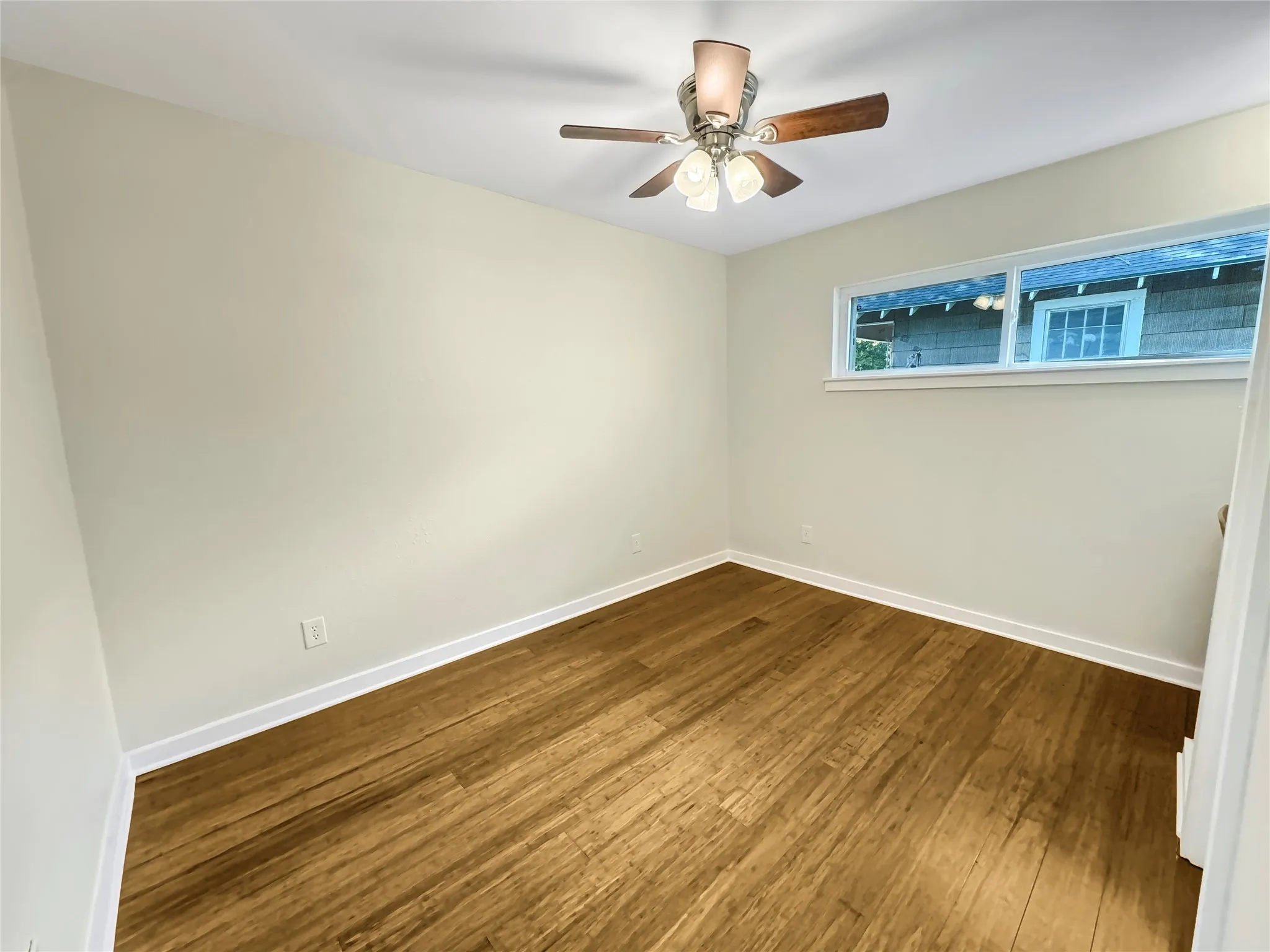 Secondary Bedroom - Bamboo Flooring