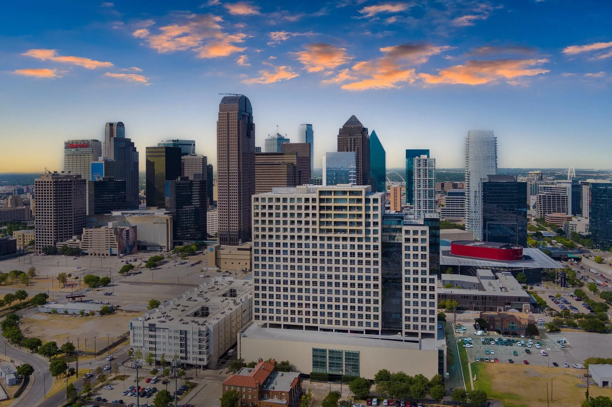 Condominium For Rent in Dallas County , 1717 Arts Plaza 1906, Dallas, Texas 75201, 2 Bedroom, 2 Bathroom, 2 Garage spaces, 1,777 Sqft, built in 2005, mls#21375462, Real Estate Agent in Dallas, Homes For Rent in Dallas county, Homes For Rent in Dallas, Realtor in Dallas Texas, Real Estate Brokerage Independent Realty Texas, Luminita Cordes Realtor