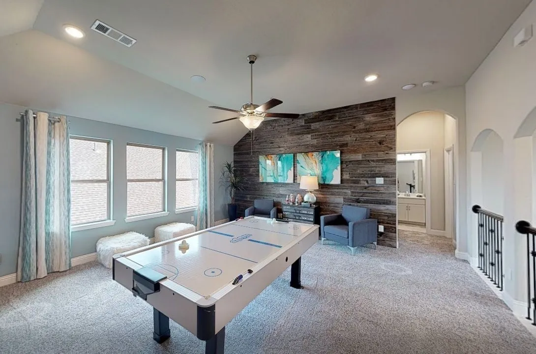 Single Family Residence For Sale in Collin County , 709 Lost Woods Way, Mc Kinney, Texas 75071, 4 Bedroom, 4 Bathroom, 3 Garage spaces, 2,703 Sqft, built in 2018, mls#21376084, Real Estate Agent in Mc Kinney, Homes For Sale in Collin county, Homes For Sale in Mc Kinney, Realtor in Mc Kinney Texas, Real Estate Brokerage Independent Realty Texas, Luminita Cordes Realtor