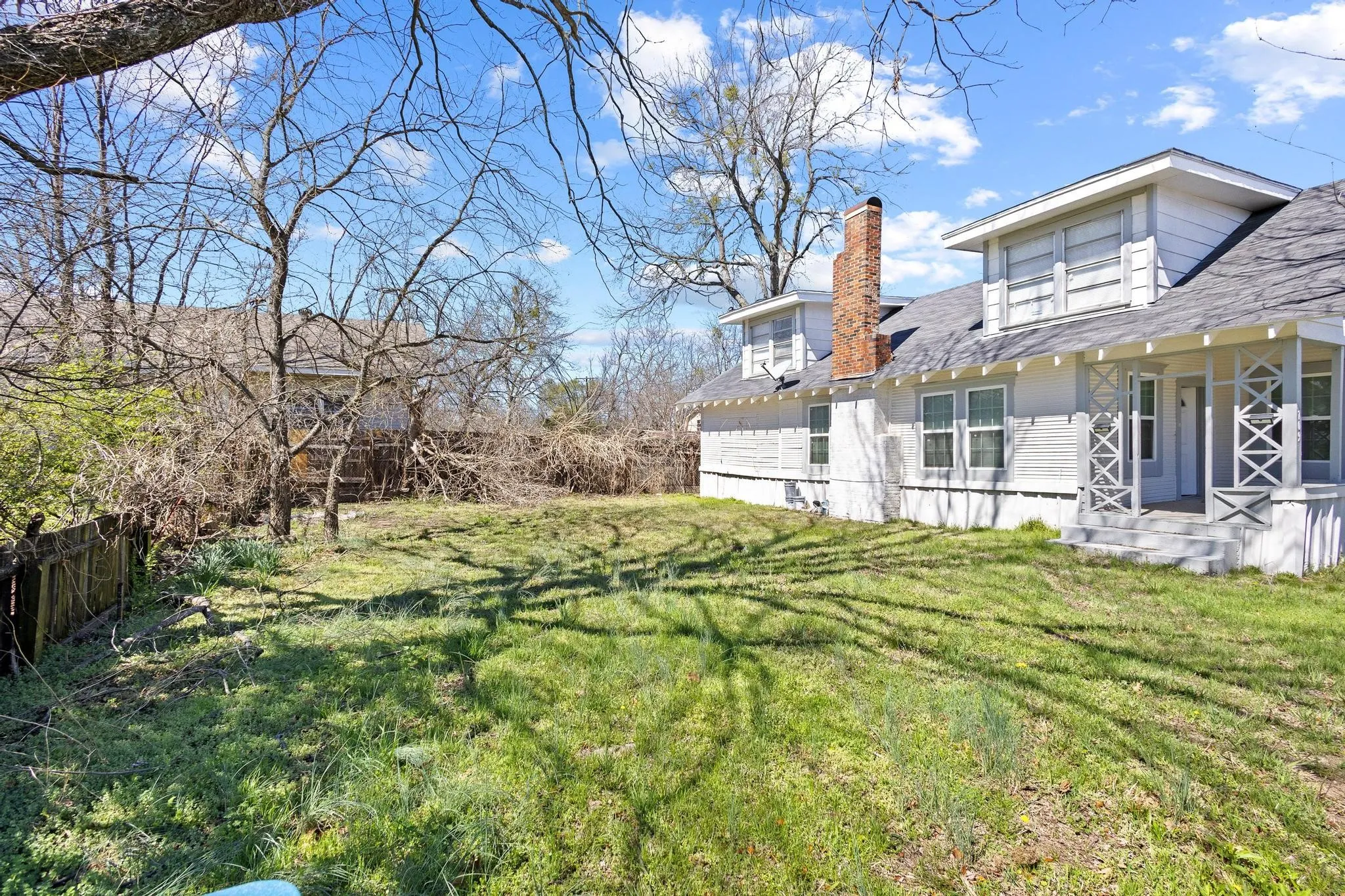 Single Family Residence For Sale in Grayson County , 709 N Chandler Avenue, Denison, Texas 75020, 4 Bedroom, 2 Bathroom, Garage spaces, 1,784 Sqft, built in 1940, mls#21376088, Real Estate Agent in Denison, Homes For Sale in Grayson county, Homes For Sale in Denison, Realtor in Denison Texas, Real Estate Brokerage Independent Realty Texas, Luminita Cordes Realtor