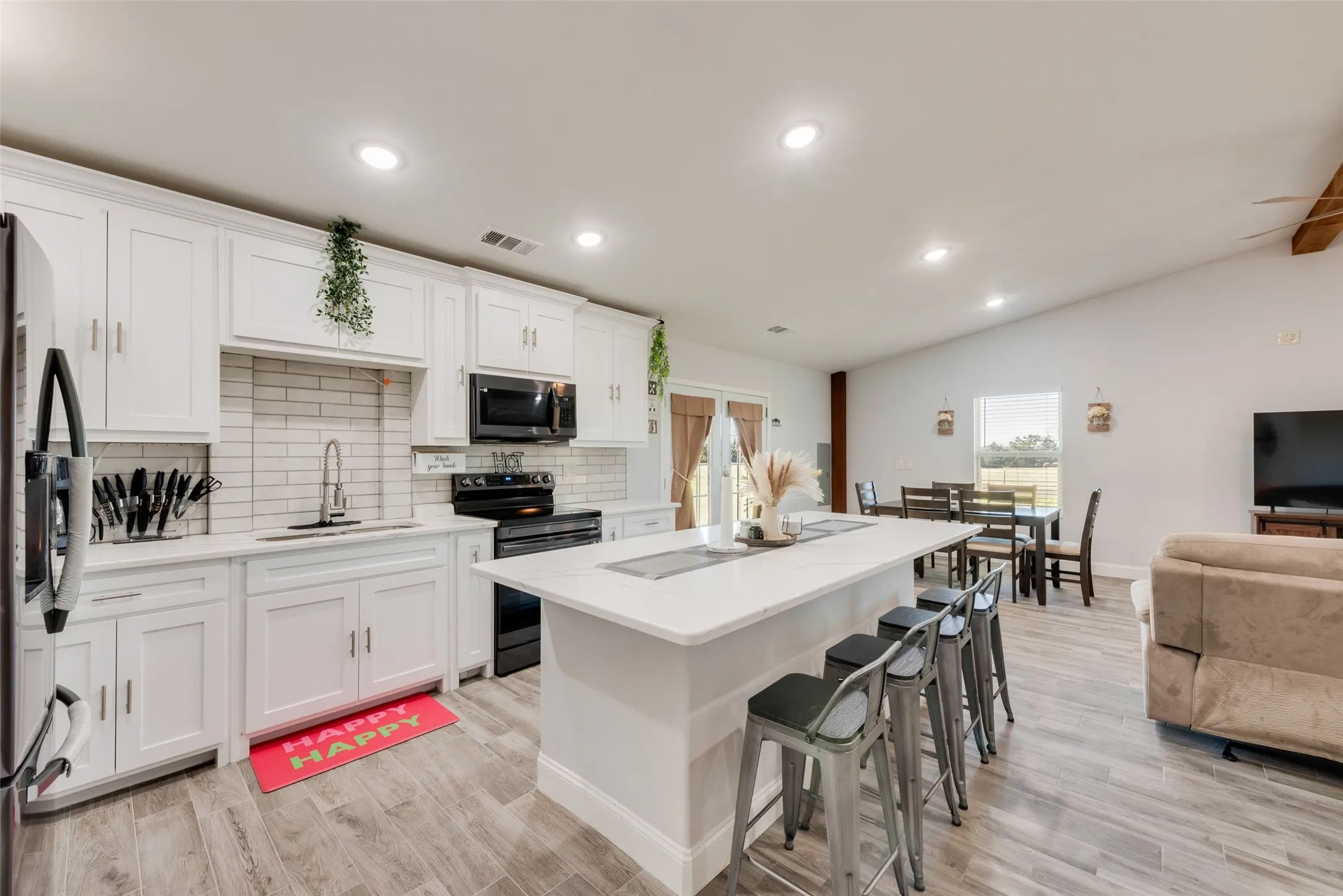 Improved Land For Sale in Wood County , 3190 N Fm 312, Winnsboro, Texas 75494, 0, 0, Garage spaces, 0 Sqft, built in 0, mls#21375994, Real Estate Agent in Winnsboro, Homes For Sale in Wood county, Homes For Sale in Winnsboro, Realtor in Winnsboro Texas, Real Estate Brokerage Independent Realty Texas, Luminita Cordes Realtor