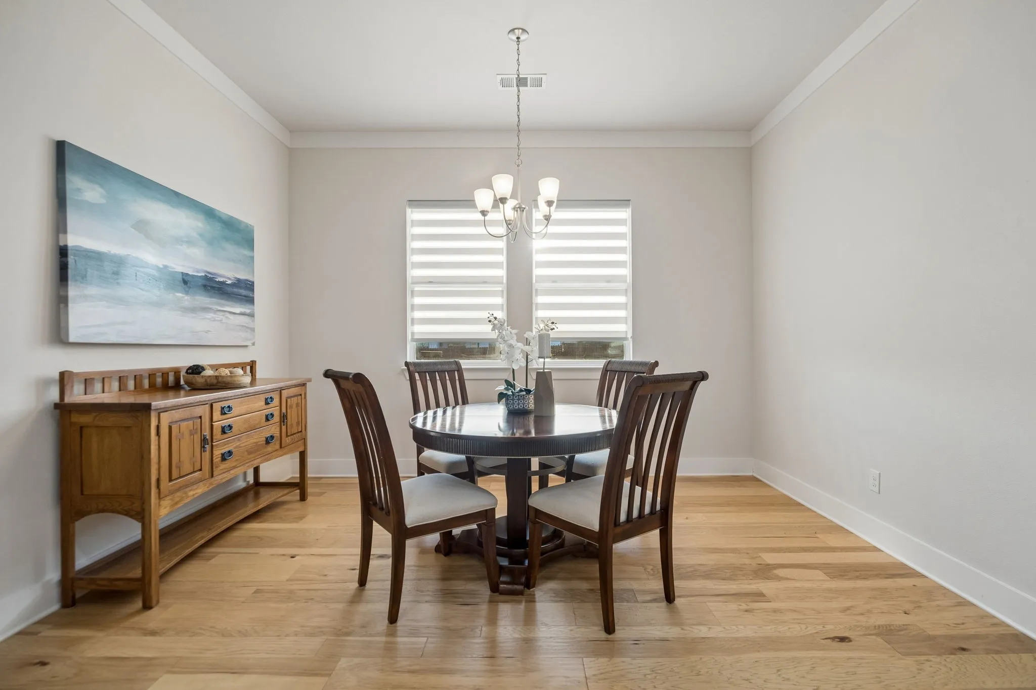 Single Family Residence For Sale in Denton County , 5008 Crown Court, Sanger, Texas 76266, 3 Bedroom, 3 Bathroom, 2 Garage spaces, 2,432 Sqft, built in 2021, mls#21370990, Real Estate Agent in Sanger, Homes For Sale in Denton county, Homes For Sale in Sanger, Realtor in Sanger Texas, Real Estate Brokerage Independent Realty Texas, Luminita Cordes Realtor