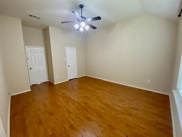Single Family Residence For Rent in Tarrant County , 8841 Golden Sunset Trail, Fort Worth, Texas 76244, 4 Bedroom, 2 Bathroom, 2 Garage spaces, 2,106 Sqft, built in 2009, mls#21375987, Real Estate Agent in Fort Worth, Homes For Rent in Tarrant county, Homes For Rent in Fort Worth, Realtor in Fort Worth Texas, Real Estate Brokerage Independent Realty Texas, Luminita Cordes Realtor