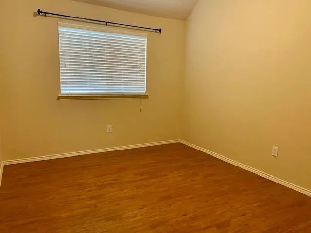 Single Family Residence For Rent in Tarrant County , 8841 Golden Sunset Trail, Fort Worth, Texas 76244, 4 Bedroom, 2 Bathroom, 2 Garage spaces, 2,106 Sqft, built in 2009, mls#21375987, Real Estate Agent in Fort Worth, Homes For Rent in Tarrant county, Homes For Rent in Fort Worth, Realtor in Fort Worth Texas, Real Estate Brokerage Independent Realty Texas, Luminita Cordes Realtor