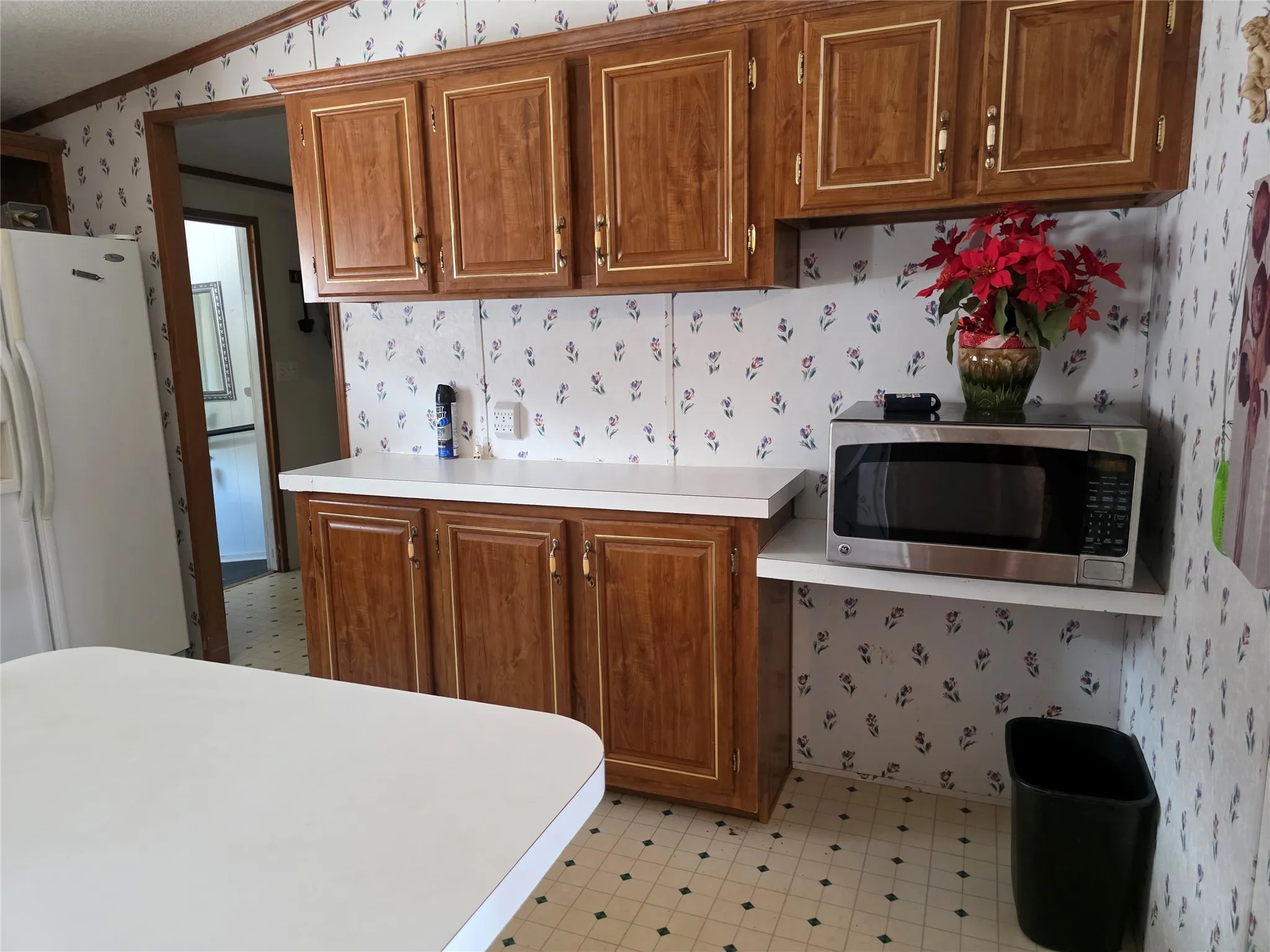 Mobile Home For Sale in Montague County , 1219 FM 2583, Bowie, Texas 76230, 3 Bedroom, 2 Bathroom, Garage spaces, 1,500 Sqft, built in 1980, mls#21376038, Real Estate Agent in Bowie, Homes For Sale in Montague county, Homes For Sale in Bowie, Realtor in Bowie Texas, Real Estate Brokerage Independent Realty Texas, Luminita Cordes Realtor