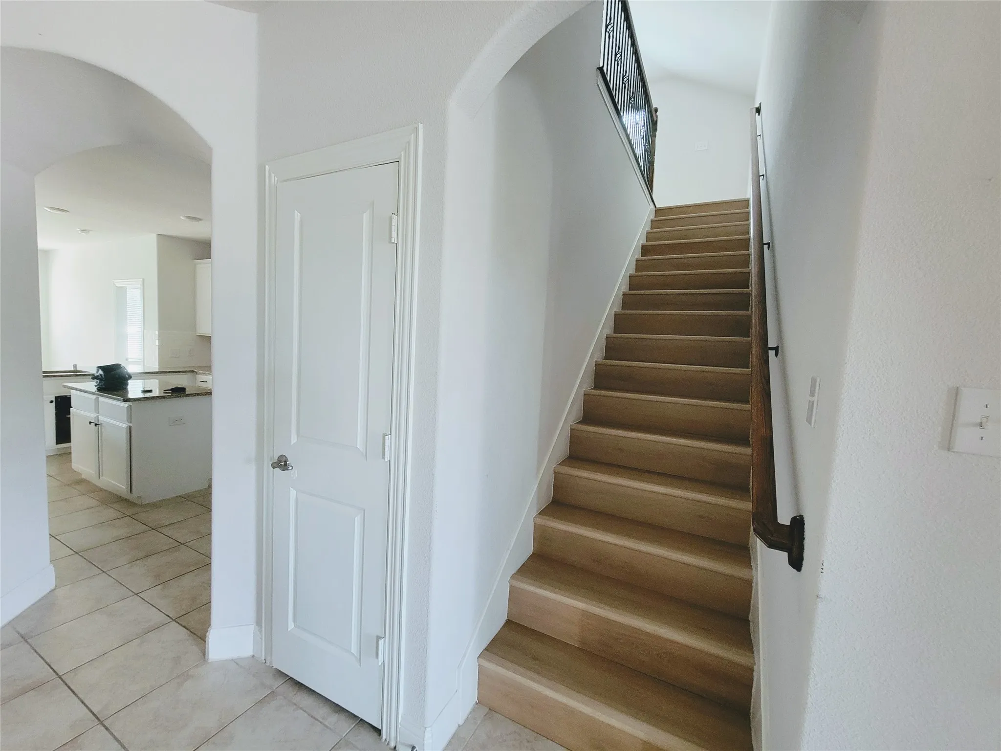 Single Family Residence For Rent in Collin County , 3814 Bastrop Street, Melissa, Texas 75454, 4 Bedroom, 3 Bathroom, 2 Garage spaces, 2,540 Sqft, built in 2018, mls#21375698, Real Estate Agent in Melissa, Homes For Rent in Collin county, Homes For Rent in Melissa, Realtor in Melissa Texas, Real Estate Brokerage Independent Realty Texas, Luminita Cordes Realtor