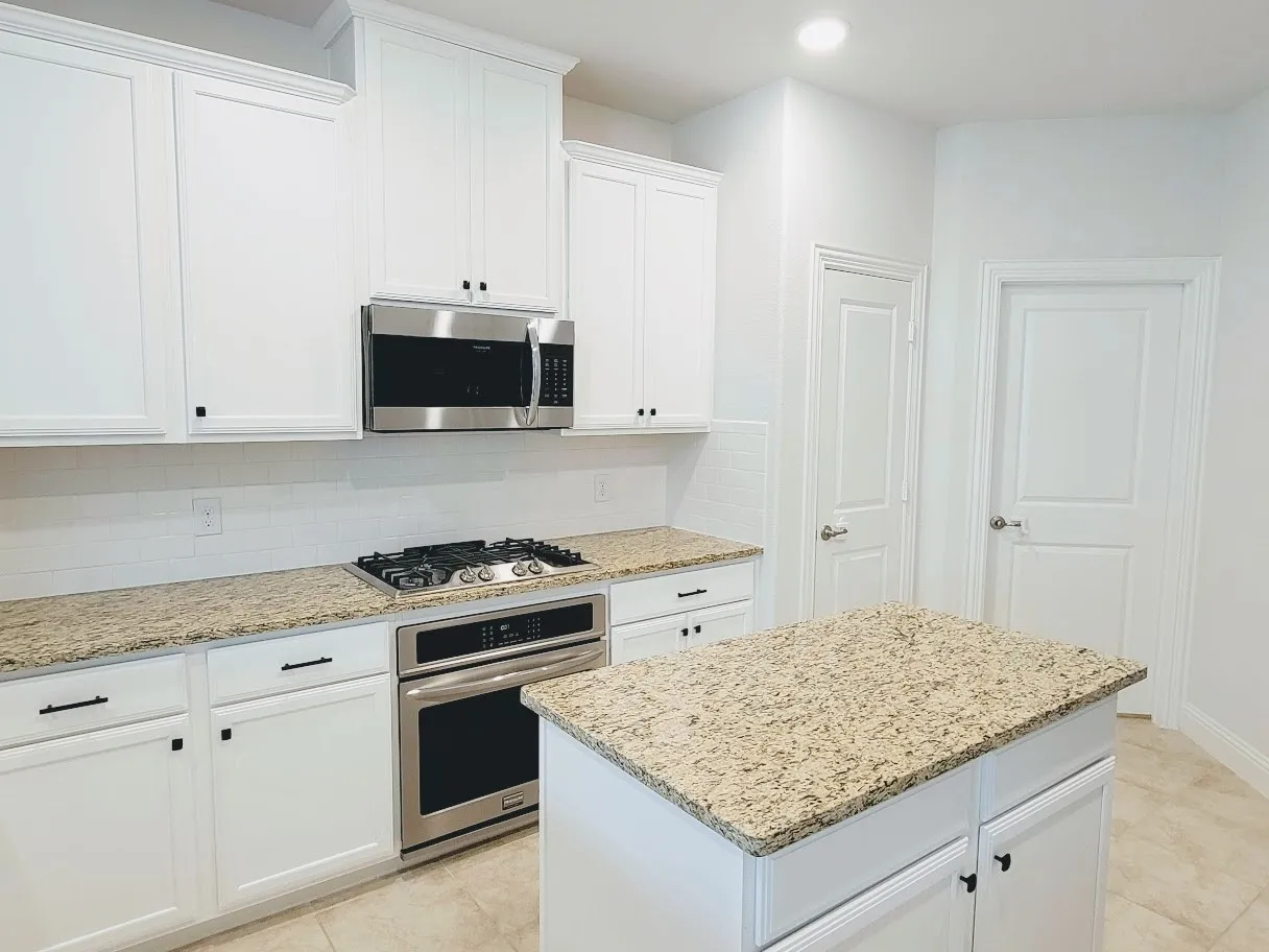 Single Family Residence For Rent in Collin County , 3814 Bastrop Street, Melissa, Texas 75454, 4 Bedroom, 3 Bathroom, 2 Garage spaces, 2,540 Sqft, built in 2018, mls#21375698, Real Estate Agent in Melissa, Homes For Rent in Collin county, Homes For Rent in Melissa, Realtor in Melissa Texas, Real Estate Brokerage Independent Realty Texas, Luminita Cordes Realtor