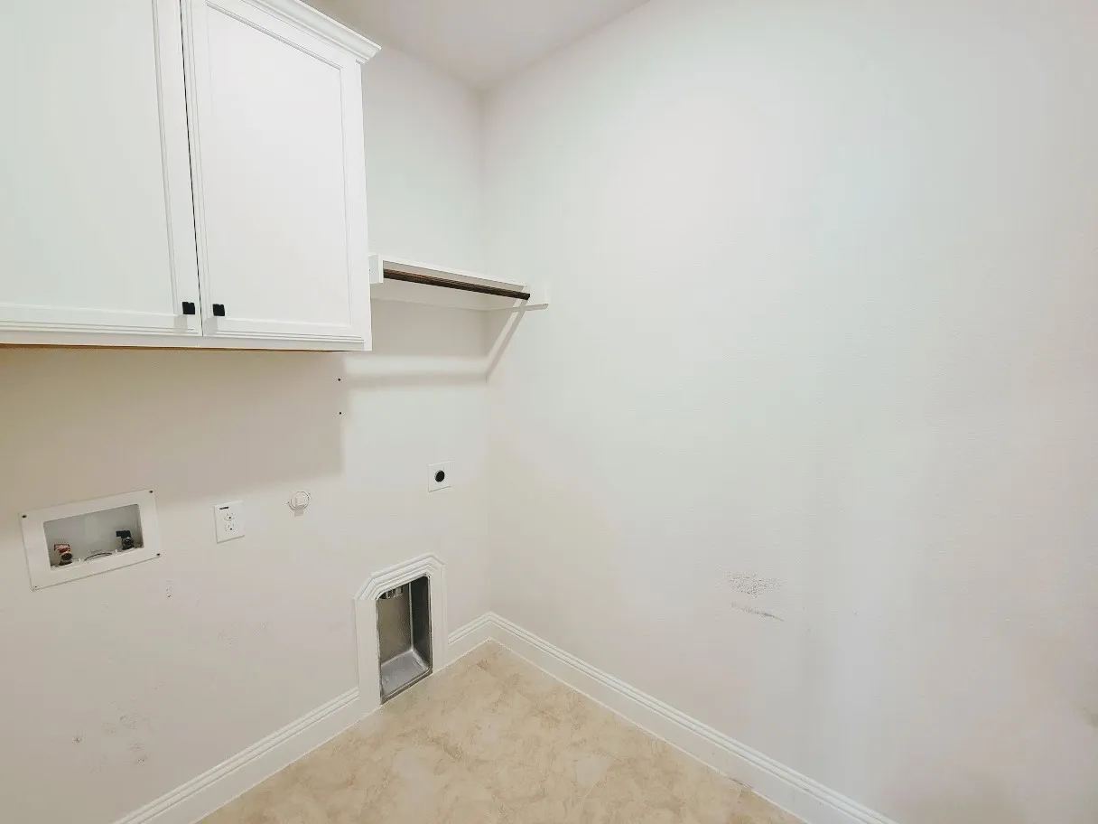 Single Family Residence For Rent in Collin County , 3814 Bastrop Street, Melissa, Texas 75454, 4 Bedroom, 3 Bathroom, 2 Garage spaces, 2,540 Sqft, built in 2018, mls#21375698, Real Estate Agent in Melissa, Homes For Rent in Collin county, Homes For Rent in Melissa, Realtor in Melissa Texas, Real Estate Brokerage Independent Realty Texas, Luminita Cordes Realtor