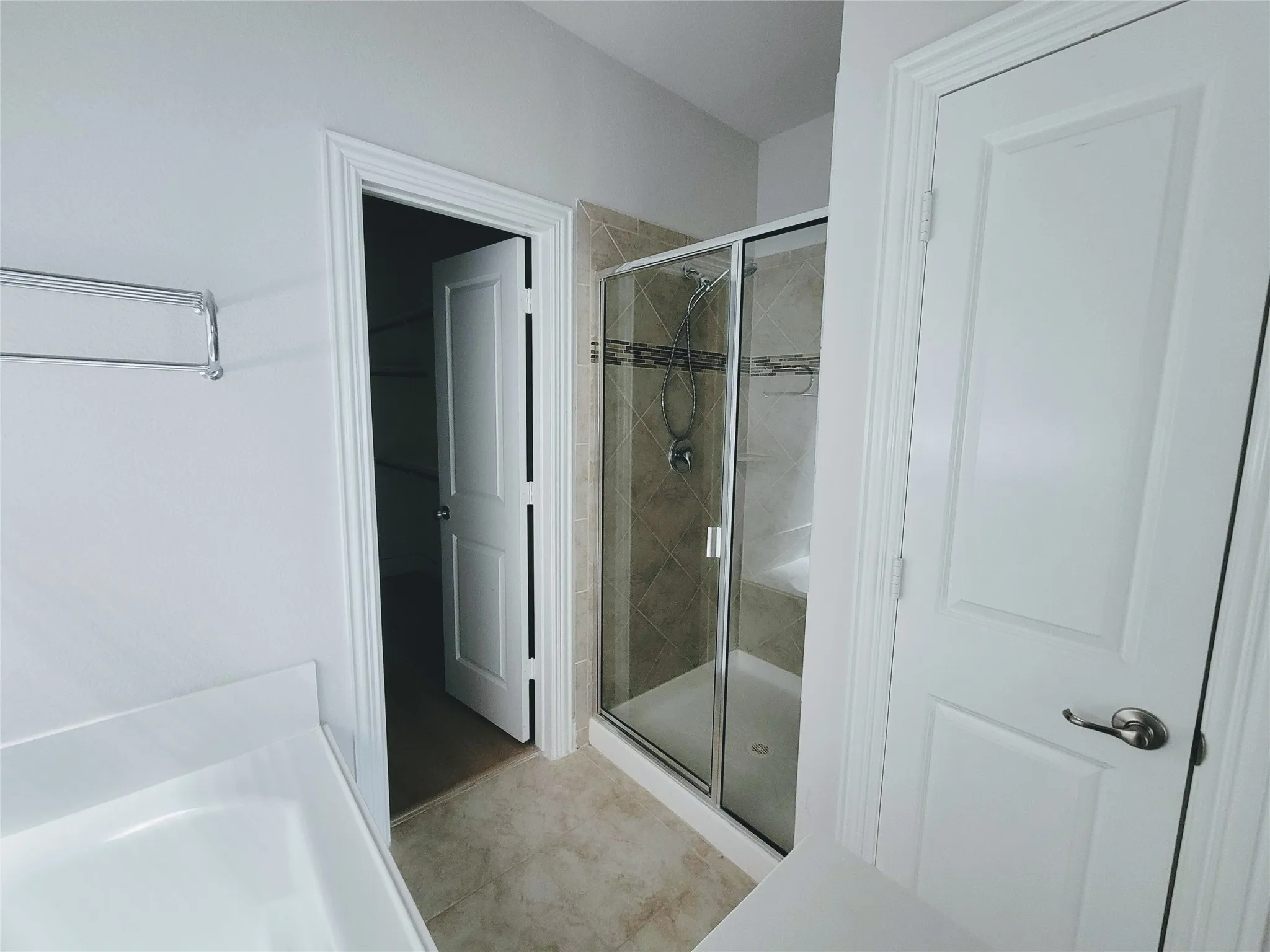 Single Family Residence For Rent in Collin County , 3814 Bastrop Street, Melissa, Texas 75454, 4 Bedroom, 3 Bathroom, 2 Garage spaces, 2,540 Sqft, built in 2018, mls#21375698, Real Estate Agent in Melissa, Homes For Rent in Collin county, Homes For Rent in Melissa, Realtor in Melissa Texas, Real Estate Brokerage Independent Realty Texas, Luminita Cordes Realtor