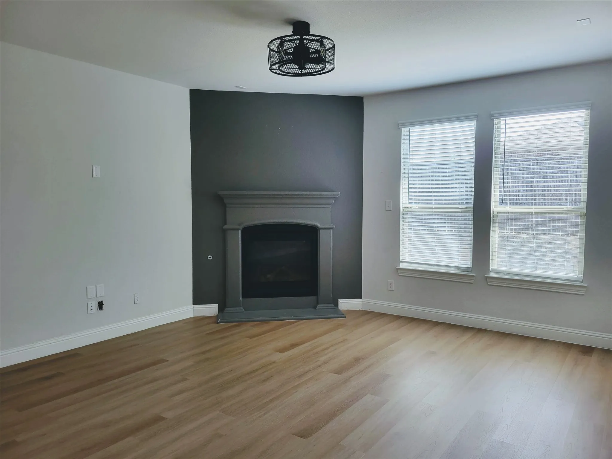 Single Family Residence For Rent in Collin County , 3814 Bastrop Street, Melissa, Texas 75454, 4 Bedroom, 3 Bathroom, 2 Garage spaces, 2,540 Sqft, built in 2018, mls#21375698, Real Estate Agent in Melissa, Homes For Rent in Collin county, Homes For Rent in Melissa, Realtor in Melissa Texas, Real Estate Brokerage Independent Realty Texas, Luminita Cordes Realtor