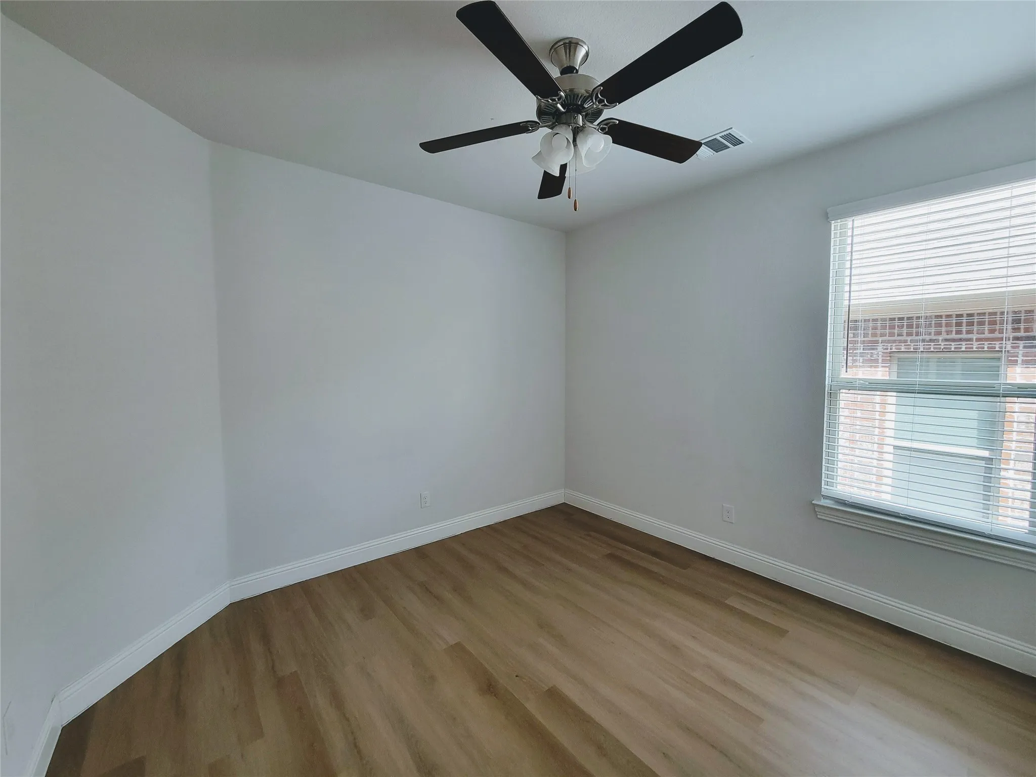 Single Family Residence For Rent in Collin County , 3814 Bastrop Street, Melissa, Texas 75454, 4 Bedroom, 3 Bathroom, 2 Garage spaces, 2,540 Sqft, built in 2018, mls#21375698, Real Estate Agent in Melissa, Homes For Rent in Collin county, Homes For Rent in Melissa, Realtor in Melissa Texas, Real Estate Brokerage Independent Realty Texas, Luminita Cordes Realtor