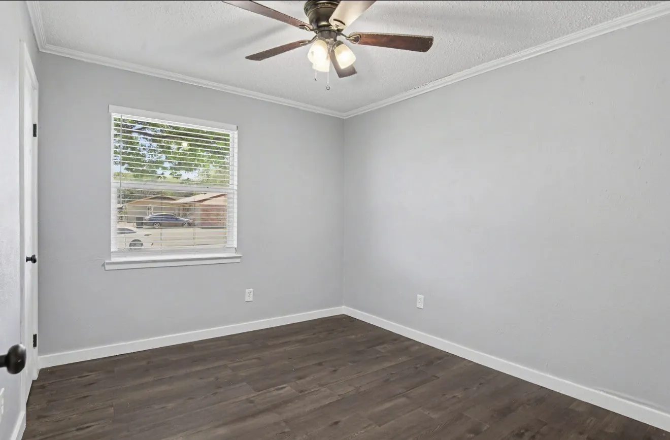Single Family Residence For Sale in Dallas County , 1417 Morrison Drive, Garland, Texas 75040, 4 Bedroom, 2 Bathroom, Garage spaces, 1,270 Sqft, built in 1971, mls#21372768, Real Estate Agent in Garland, Homes For Sale in Dallas county, Homes For Sale in Garland, Realtor in Garland Texas, Real Estate Brokerage Independent Realty Texas, Luminita Cordes Realtor