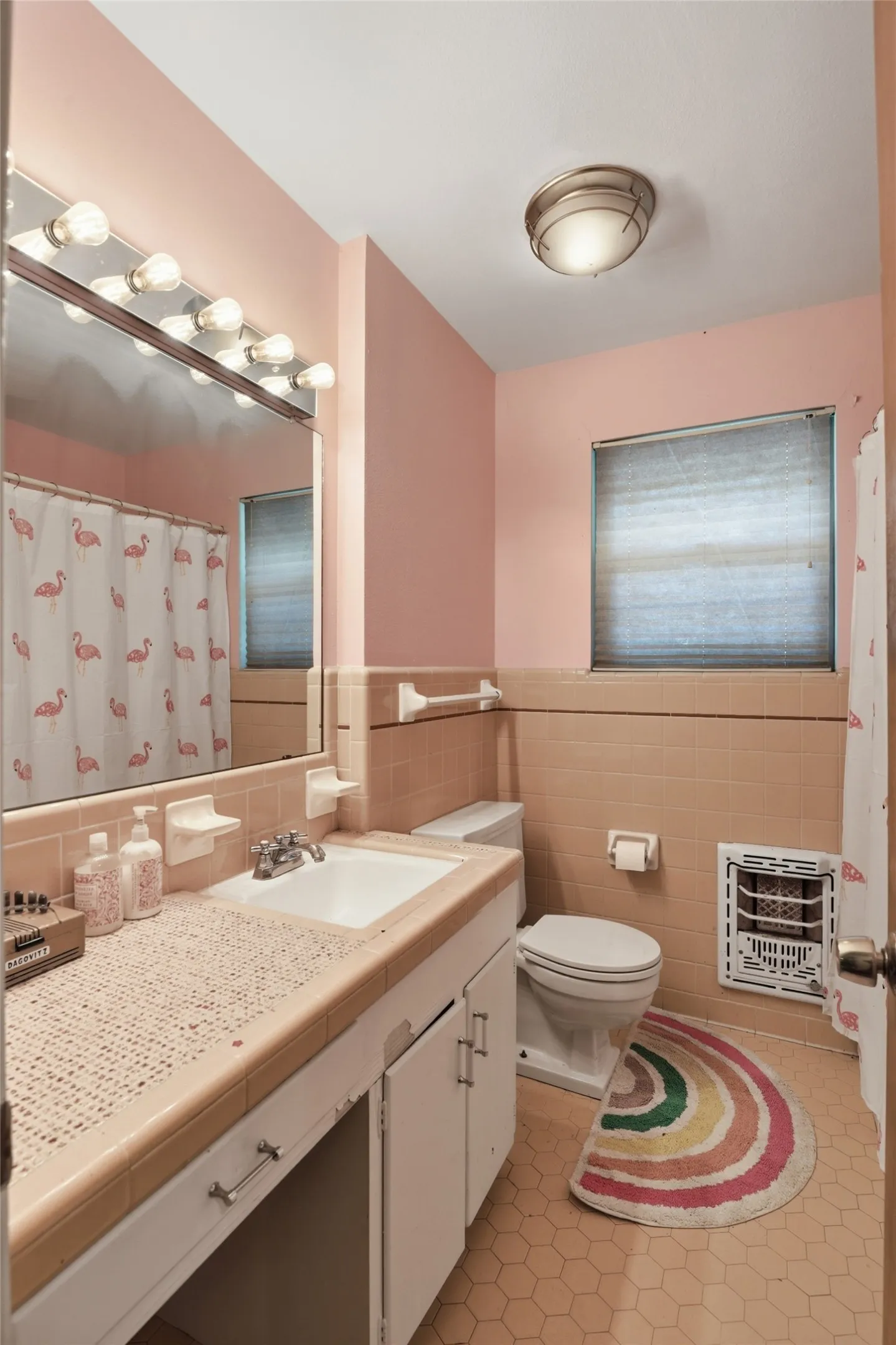 Single Family Residence For Sale in Dallas County , 1545 W Pentagon Parkway, Dallas, Texas 75224, 3 Bedroom, 2 Bathroom, 2 Garage spaces, 1,620 Sqft, built in 1960, mls#21374286, Real Estate Agent in Dallas, Homes For Sale in Dallas county, Homes For Sale in Dallas, Realtor in Dallas Texas, Real Estate Brokerage Independent Realty Texas, Luminita Cordes Realtor