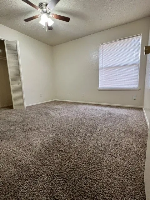 Duplex For Rent in Tarrant County , 1049 Cottonwood Trail, Benbrook, Texas 76126, 2 Bedroom, 2 Bathroom, Garage spaces, 1,100 Sqft, built in 1980, mls#21376107, Real Estate Agent in Benbrook, Homes For Rent in Tarrant county, Homes For Rent in Benbrook, Realtor in Benbrook Texas, Real Estate Brokerage Independent Realty Texas, Luminita Cordes Realtor