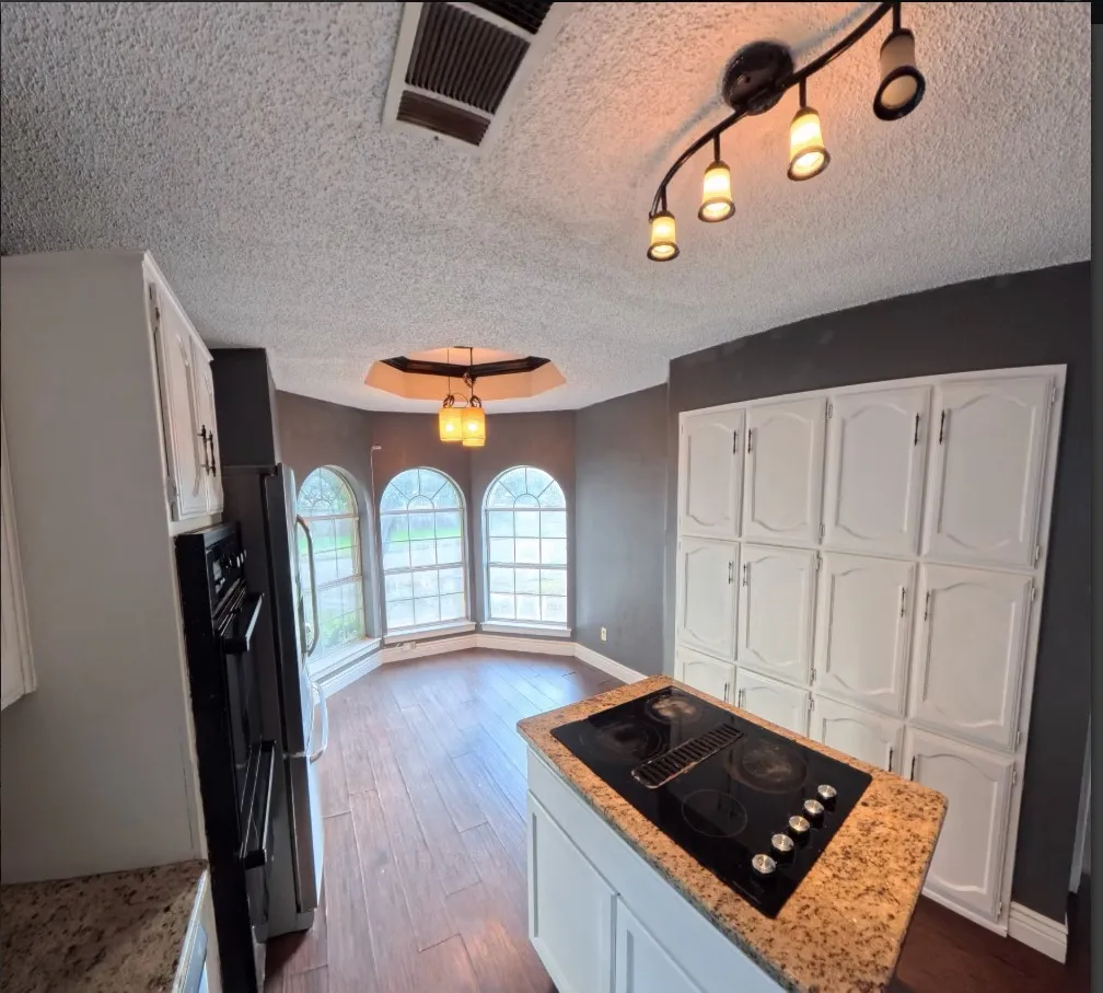 Single Family Residence For Rent in Dallas County , 1454 Cromwell Court, Lancaster, Texas 75134, 4 Bedroom, 3 Bathroom, 2 Garage spaces, 2,249 Sqft, built in 1990, mls#21375951, Real Estate Agent in Lancaster, Homes For Rent in Dallas county, Homes For Rent in Lancaster, Realtor in Lancaster Texas, Real Estate Brokerage Independent Realty Texas, Luminita Cordes Realtor