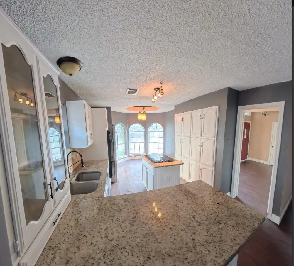 Single Family Residence For Rent in Dallas County , 1454 Cromwell Court, Lancaster, Texas 75134, 4 Bedroom, 3 Bathroom, 2 Garage spaces, 2,249 Sqft, built in 1990, mls#21375951, Real Estate Agent in Lancaster, Homes For Rent in Dallas county, Homes For Rent in Lancaster, Realtor in Lancaster Texas, Real Estate Brokerage Independent Realty Texas, Luminita Cordes Realtor