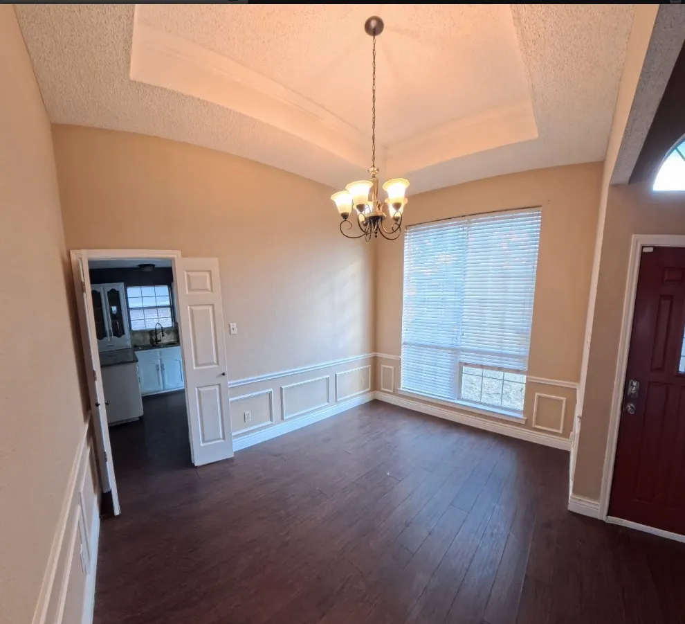 Single Family Residence For Rent in Dallas County , 1454 Cromwell Court, Lancaster, Texas 75134, 4 Bedroom, 3 Bathroom, 2 Garage spaces, 2,249 Sqft, built in 1990, mls#21375951, Real Estate Agent in Lancaster, Homes For Rent in Dallas county, Homes For Rent in Lancaster, Realtor in Lancaster Texas, Real Estate Brokerage Independent Realty Texas, Luminita Cordes Realtor